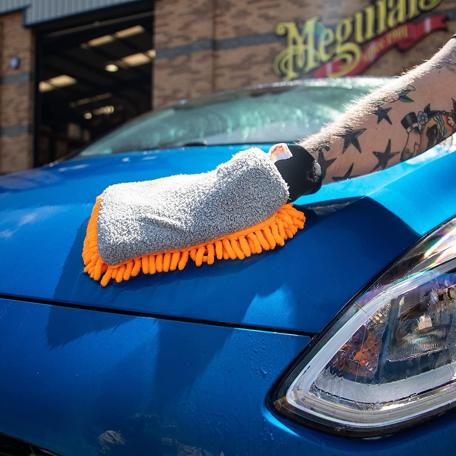 detailmate Auto Wasch- und Wachs Set mit Meguiars Hybrid Ceramic Wash&Wax 1660ml + detailmate 3in1 Waschhandschuh + 2x Trockentuch + Eimer mit Detail Guardz Dirt Lock