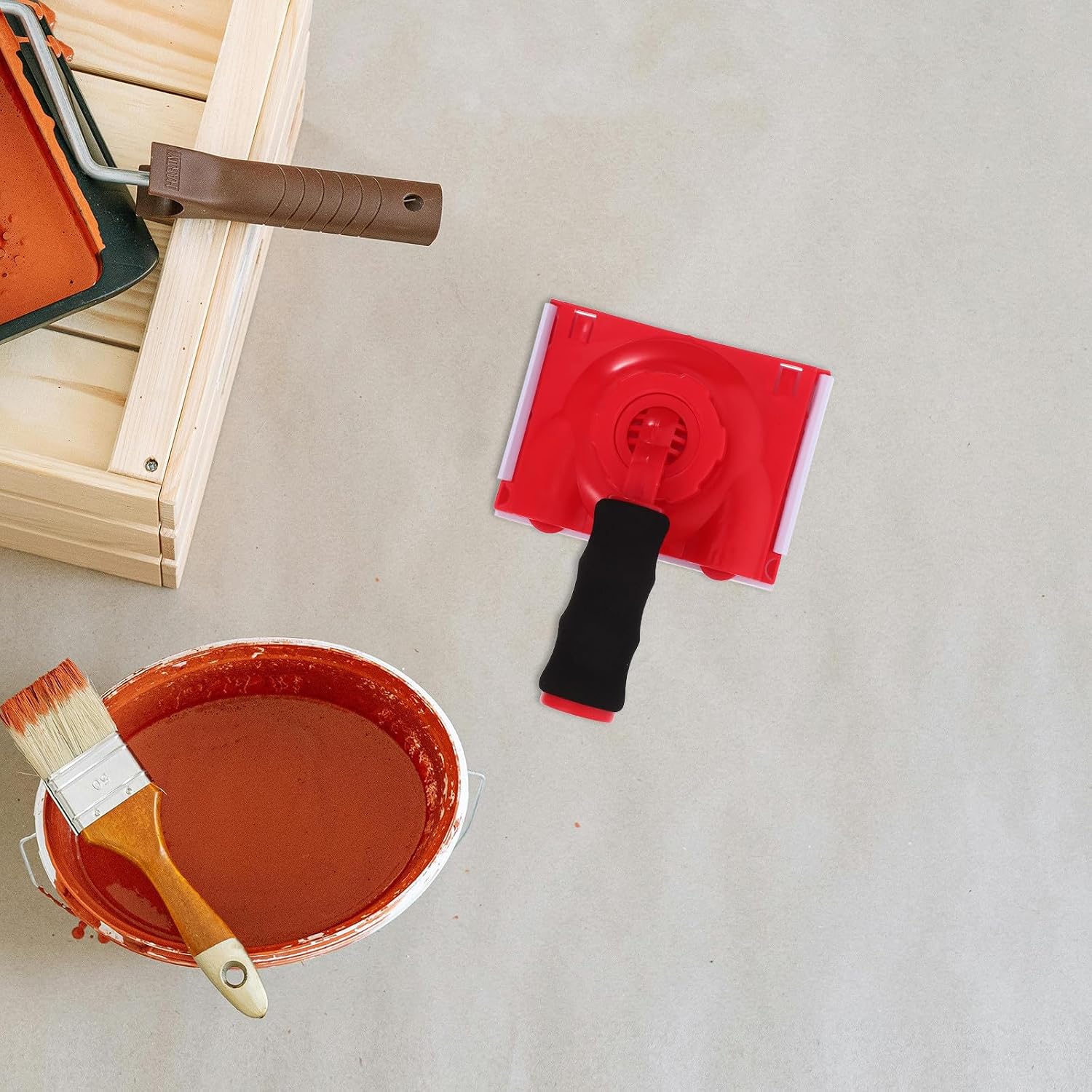 Uonlytech Paint Edger Tool for Walls with Abs Material and Red Painters Pad Refills, Providing Even Coverage and Versatile Use for Construction Sites and Home Renovations