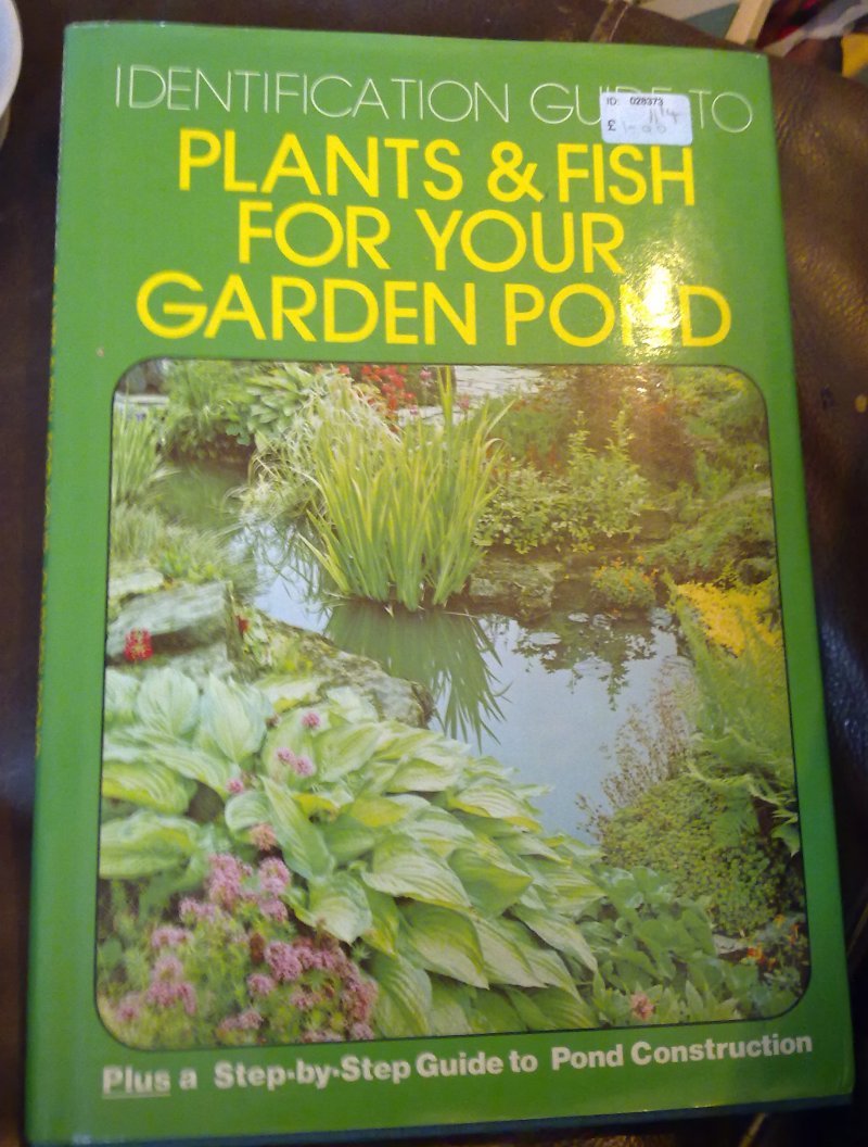 Identification Guide to Plants and Fish for Your Garden Pond Amazon.co