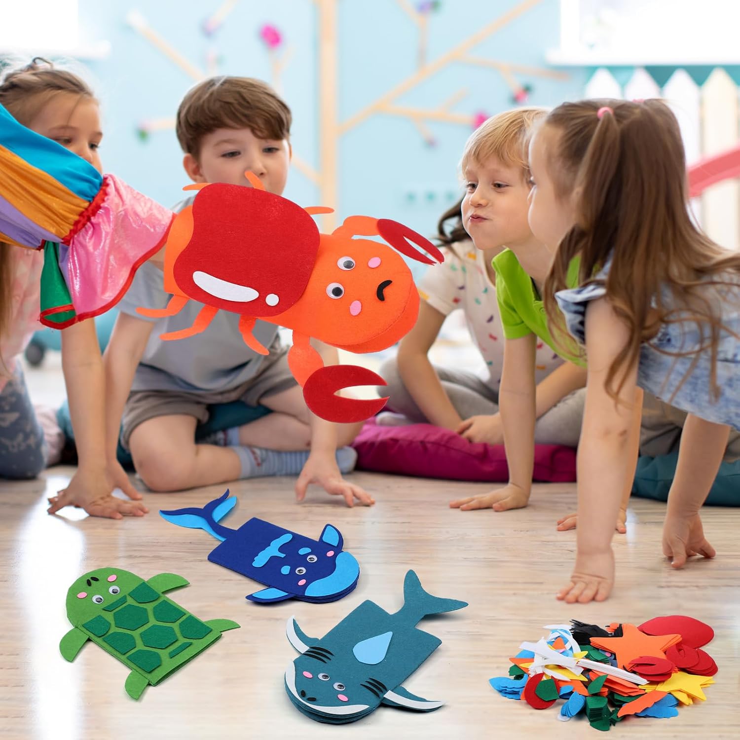 Liliful 24 Pcs Ocean Animals Hand Puppet Making Kit Felt Arts and Crafts Puppet Toys Creative DIY Sock Make Your Personal Puppets Kits Eyes Felt Accessories Storytelling Role Play Party Supplies