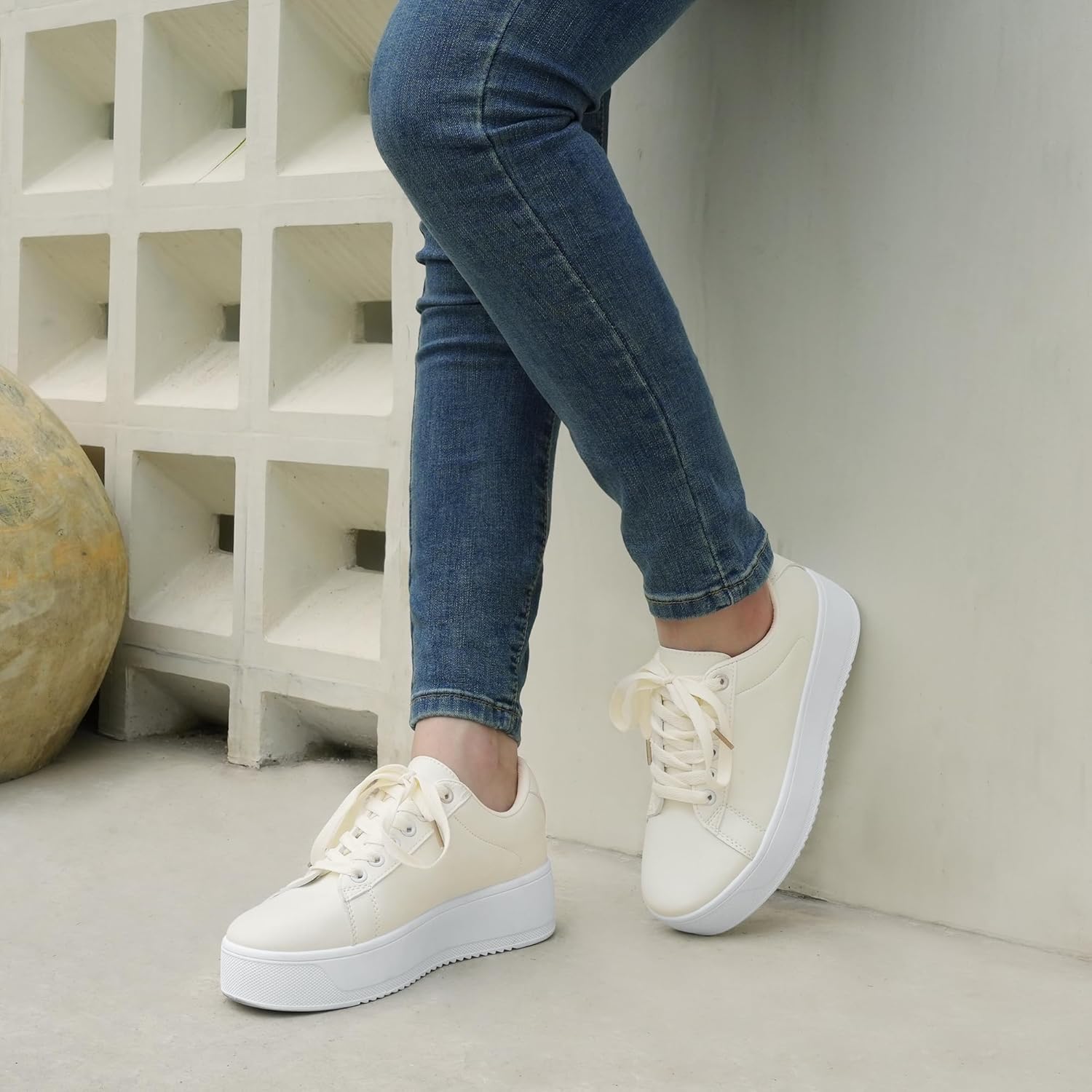 JABASIC Women Fashion Sneakers Low-top Lace-Up Stylish Walking Shoes Comfort Platform Sneakers - Image 2