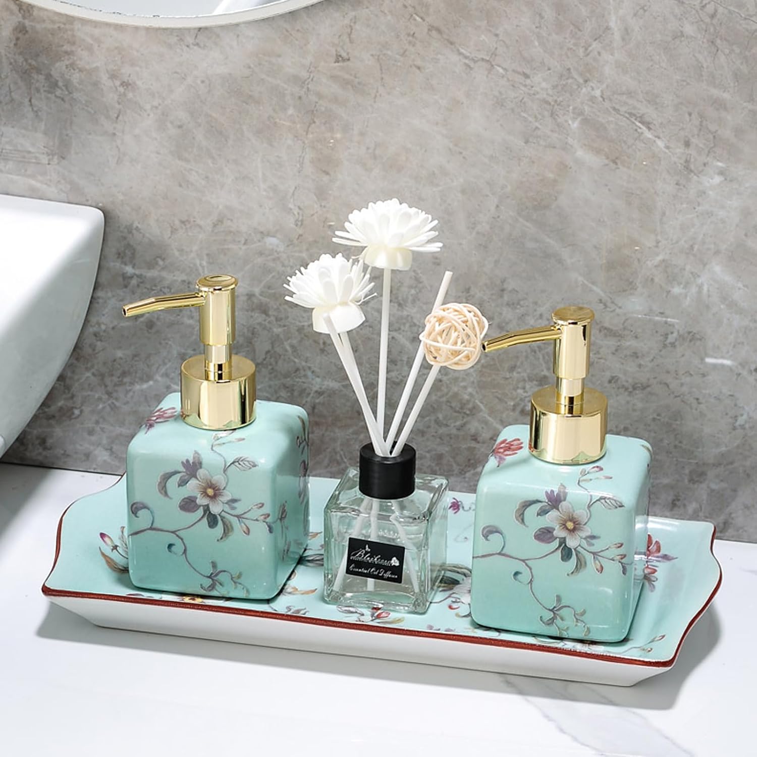 Generic 4 Pack Ceramic Bottled Lotion Soap Dispenser, with Tray Aromatherapy Hang Tag Label,Hand Soap Lotion Dispenser Set for Bathroom Kitchen Toilet (Green)