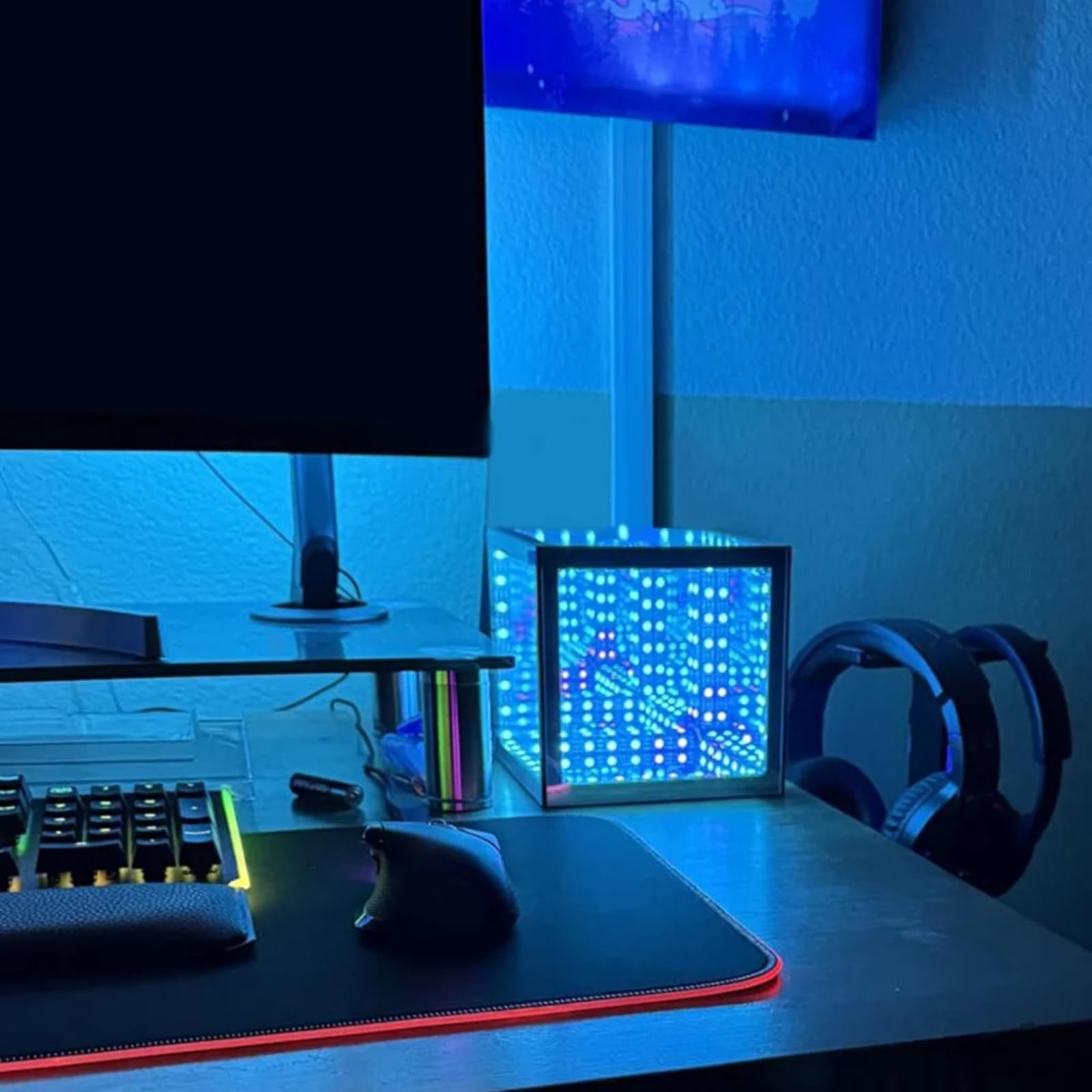 3D Cube LED Infinity Spiegel Tunnel Licht, RGB Sound Reactive Desktop Lampe mit Fernbedienung, Einzigartiges Nachtlicht für Gaming und Dekoration, 15 cm Quadrat
