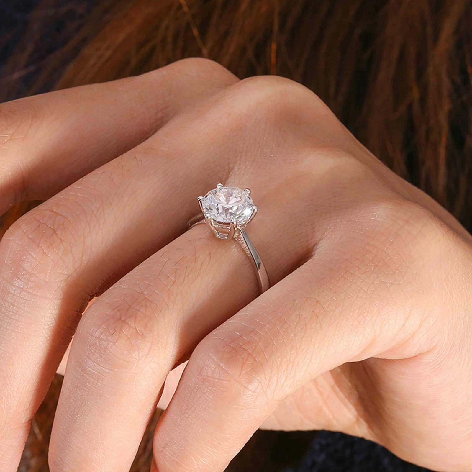 Anelli di fidanzamento in moissanite bianco da donna in oro bianco da 2 carati, forma rotonda da donna, Nessuna pietra preziosa