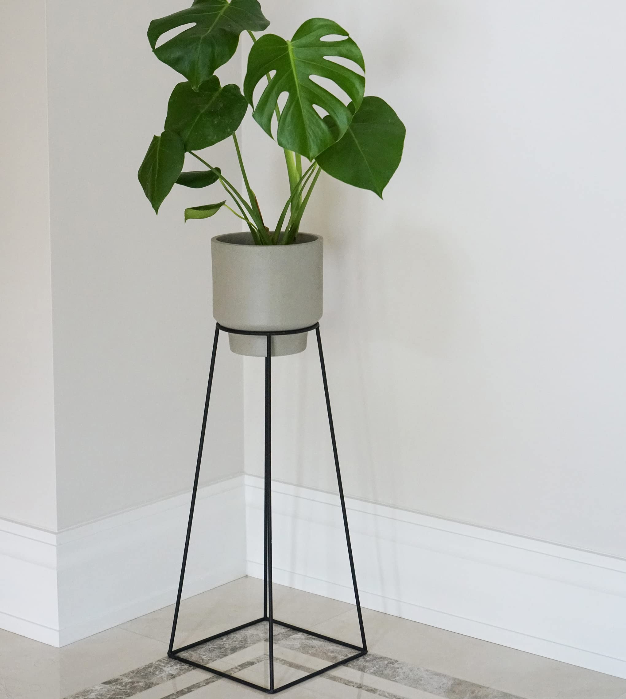 Ivyline Minimo Support pour Plantes en Noir H60xL26xP26cm