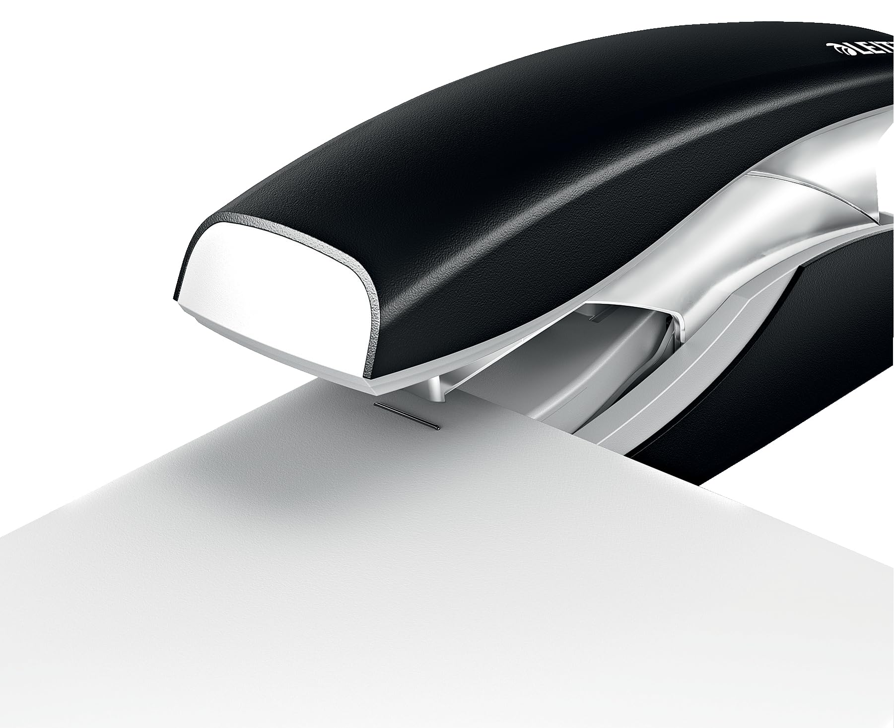Leitz Agrafeuse Sans Effort Softpress Flat Clinch, Capacité 30 Feuilles, Noir, Boîtier Ergonomique, Agrafes Incluses, Gamme NeXXt, 56030095