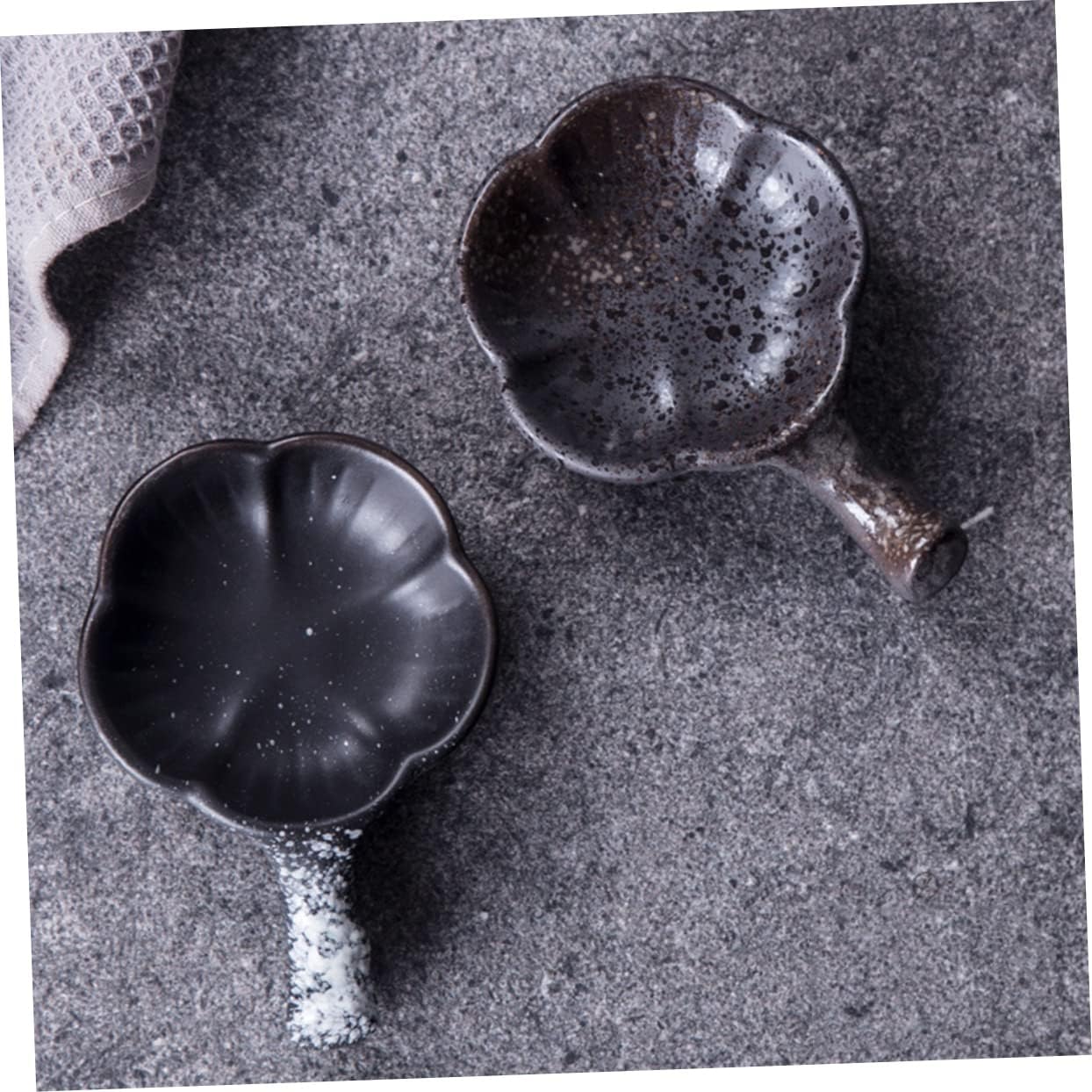 Cabilock Ceramic Chopstick Rest Rack with Soy Sauce Dish 6-Piece Set for Home and Hotel Kitchen Utensils Holder for Chopsticks Forks Spoons Reusable Condiment Dishes