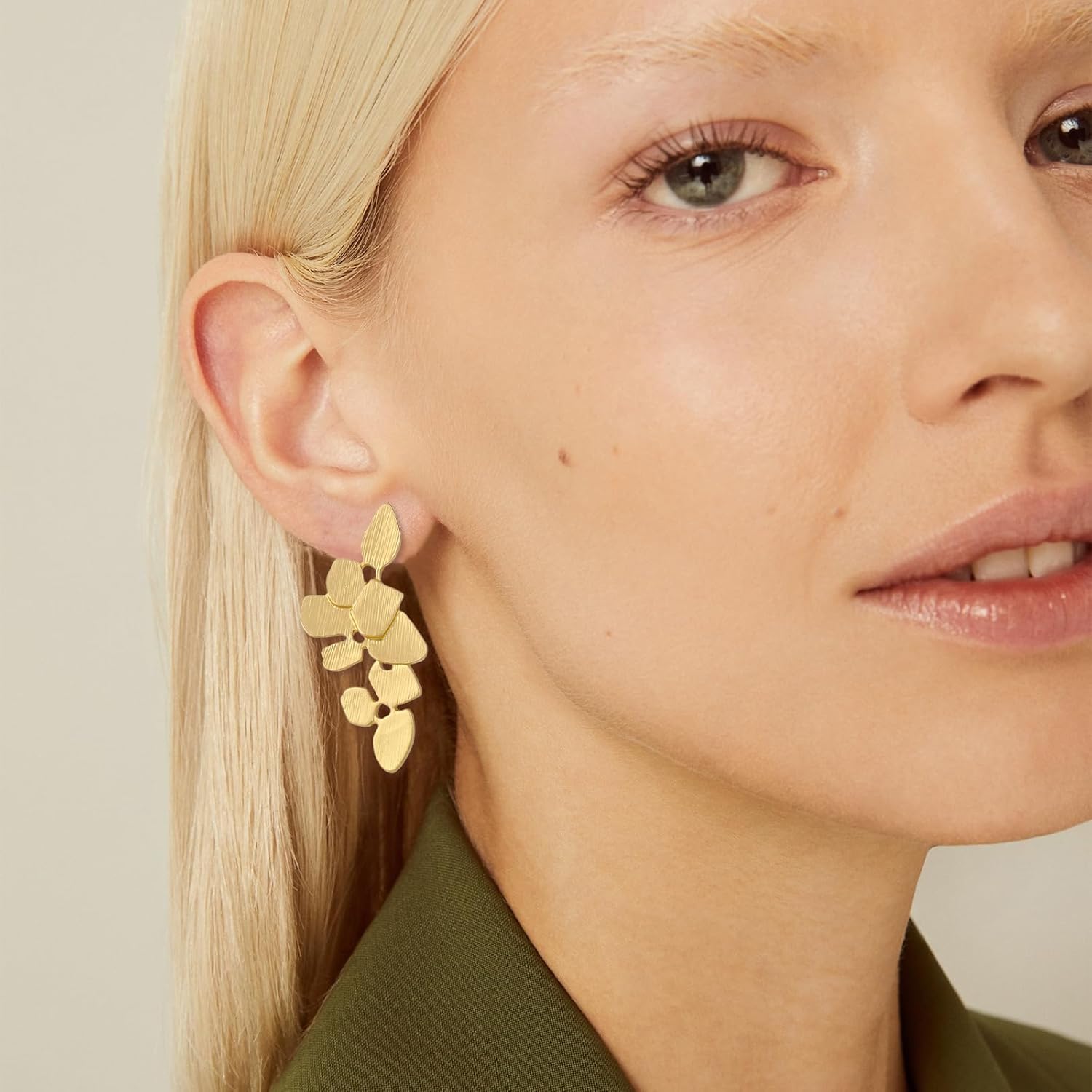 Gold Flower Earrings for Women Spring Sunflower Daisy Trendy Multi Style Layered Dangle Statement Earrings Daily Outfits Fashion Jewelry - Image 5