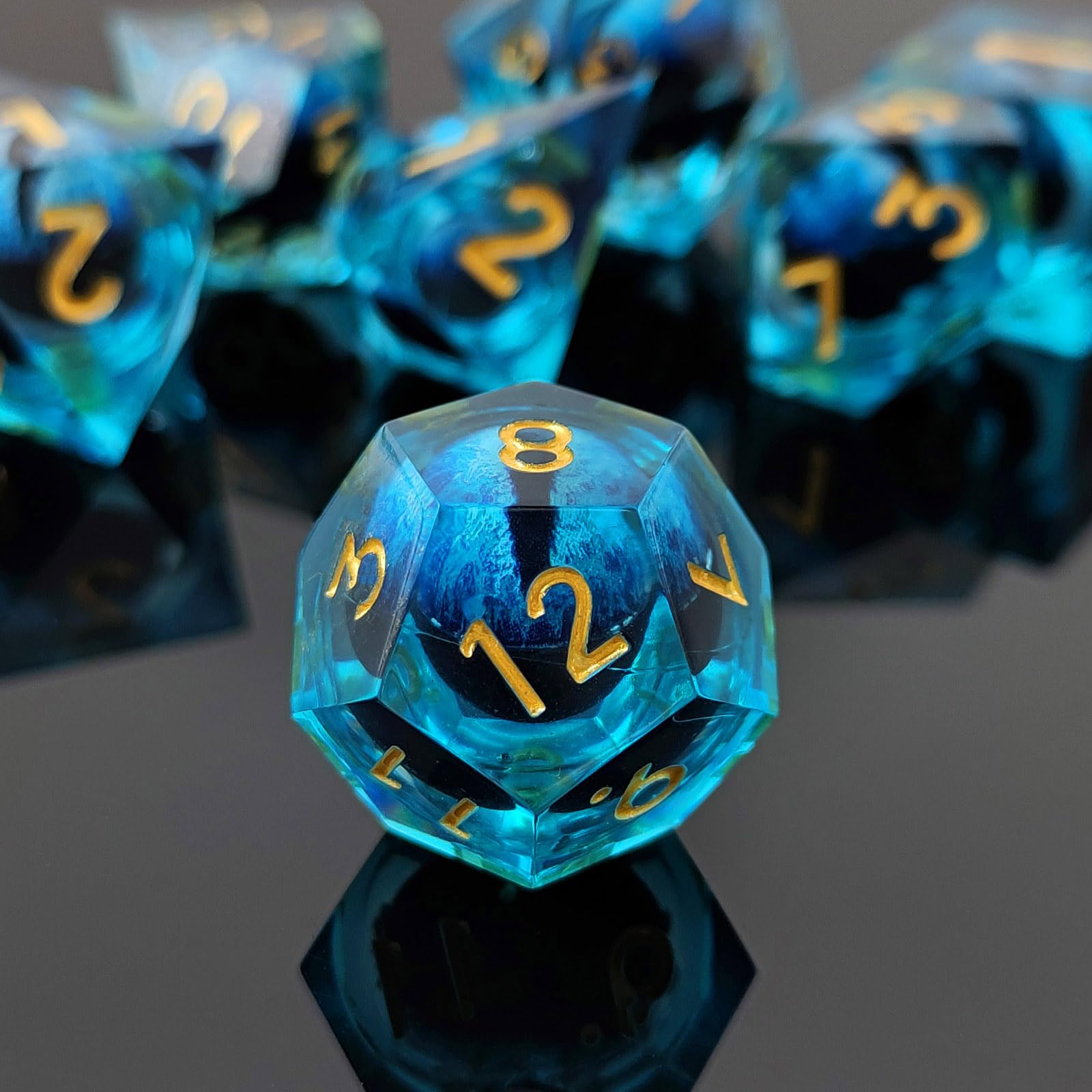 ORUZA 7 PCS Dragon Eye DND Dice Liquid Core D&D Dice Resin Sharp Edge Polyhedral D&D Dice Set for Dungeons and Dragons Role Playing Die D20 D12 D10 D8 D6 D4 D% - Image 3