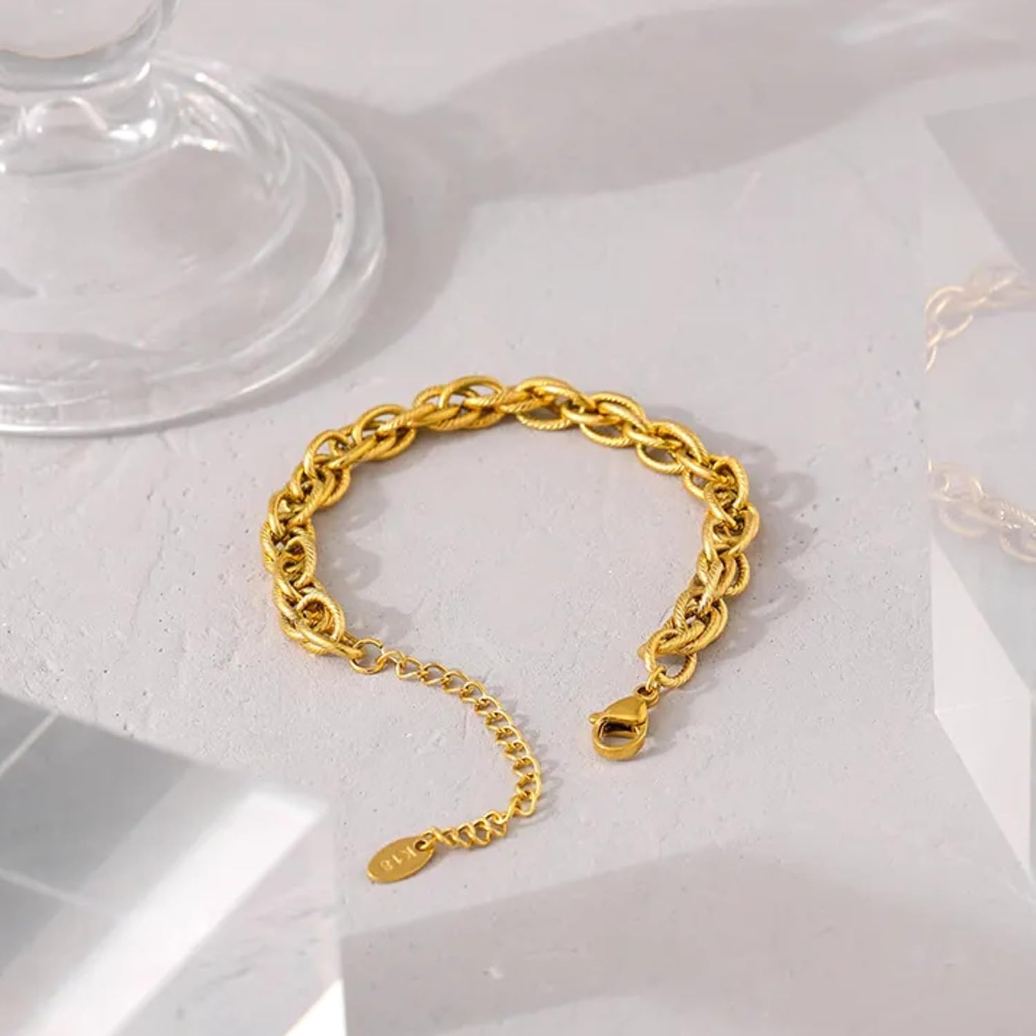 18K Gold Plated Bracelet for Women – Elegant and Trendy Friendship Bracelets for Women | Jewelry Gifts for Women | Durable, Adjustable, and Hypoallergenic Bracelet for Women