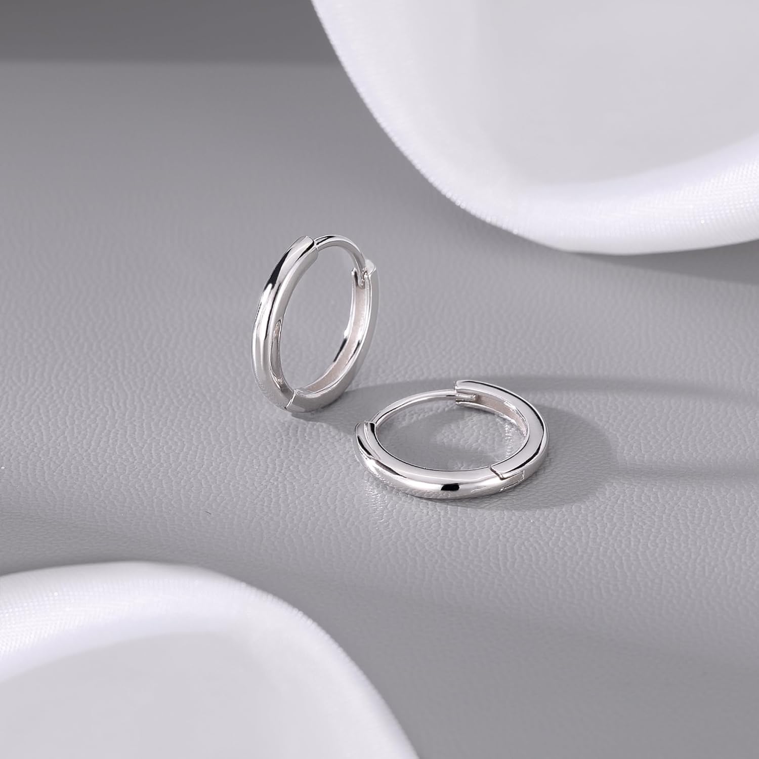 Reffeer 925 Sterling Silver Small Round Hoop Earrings for Women Teen Girls Huggie Hoop Earrings Minimalist Hoop Earrings - Image 5