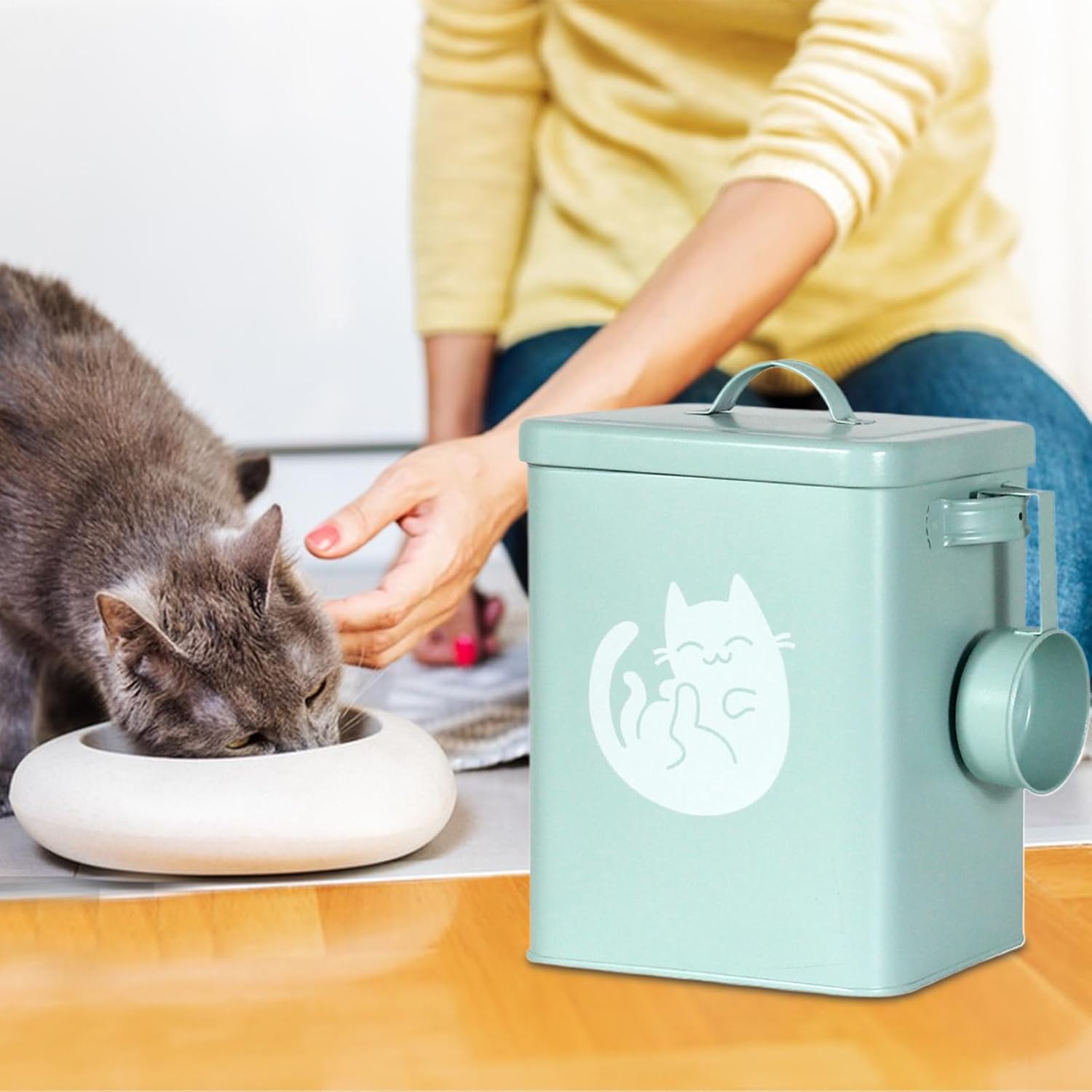 6 L Dog Cat Food Storage Container with Scoop & Airtight Lid, Metal Cats Food Containers Canisters Kitchen Counter Organizer for Kibble & Treats, Cereal