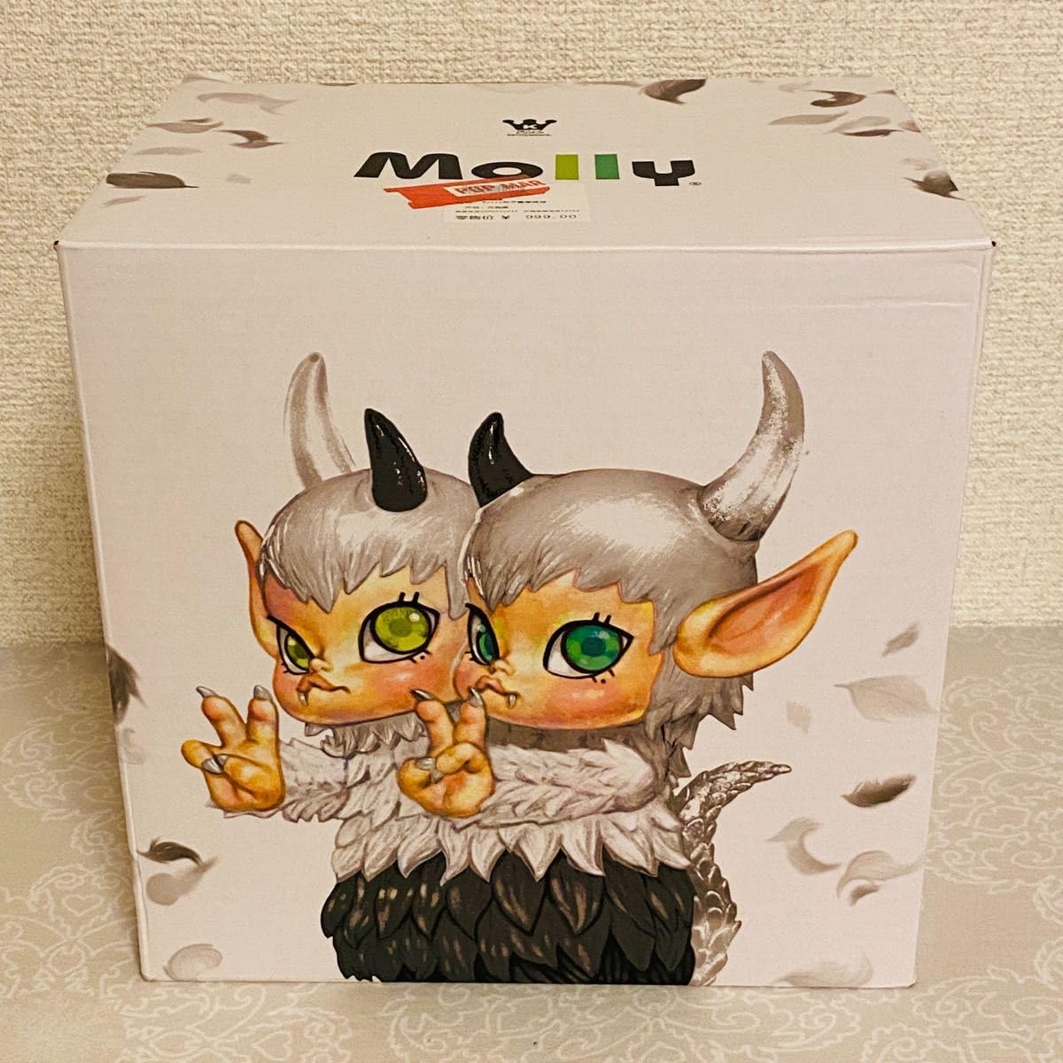 POPMART MOLLY 2headed Molly 双子獣 ブラックシルバー Amazon.co.jp: POPMART MOLLY 2 Headed Black Silver Plate