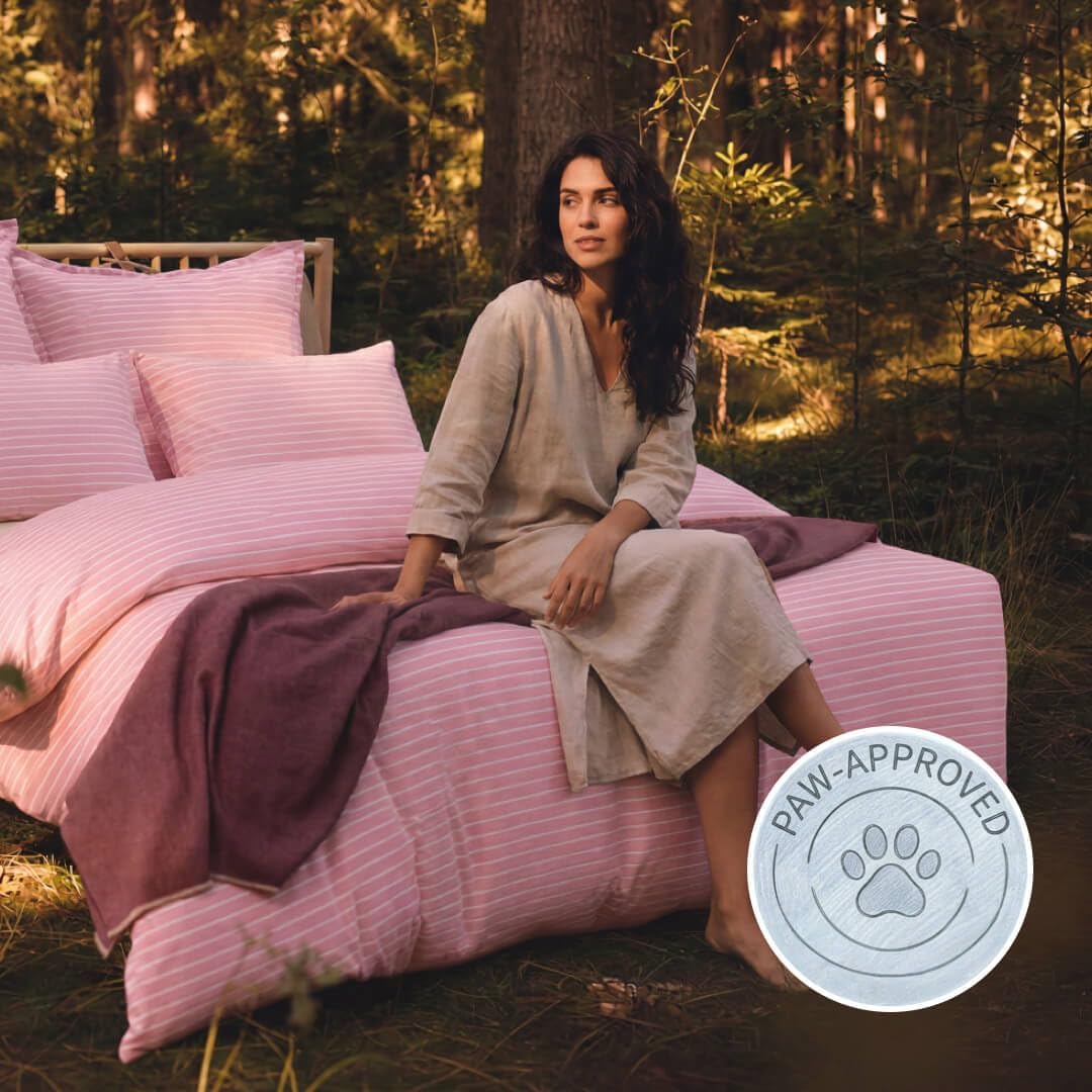 Vesta 100% Pima Cotton Pillowcase, 400TC Artistic Line Striped, Breathable & Smooth, Oeko-TEX® Certified (Crimson Flow)