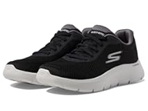 Men&apos;s Go Walk Flex-Remark Sneaker