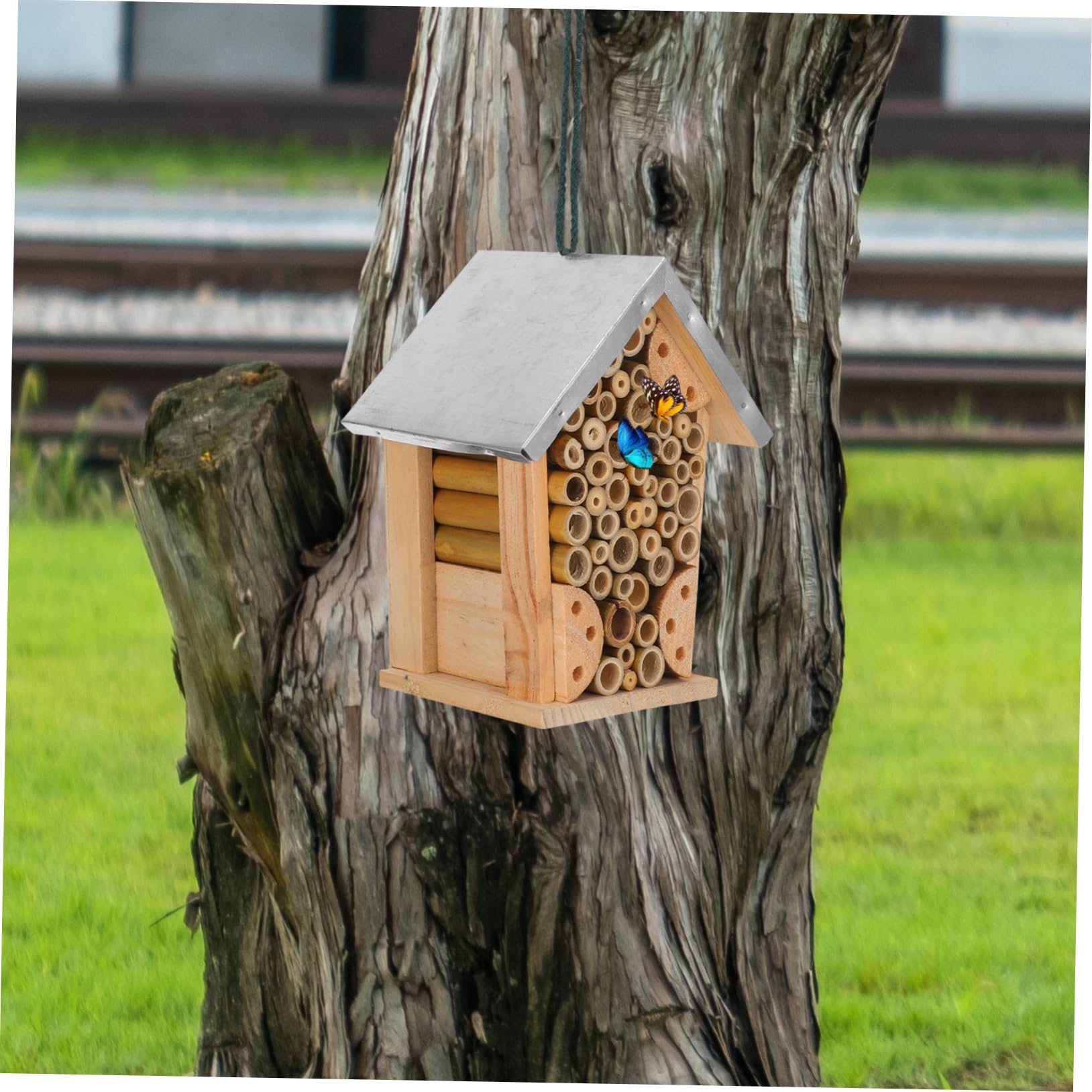 Yardwe Hängendes Insektenhotel und Eisen mit Bienenhotel Marienkäfer Lebensraum Leicht Aufzuhängen für Garten