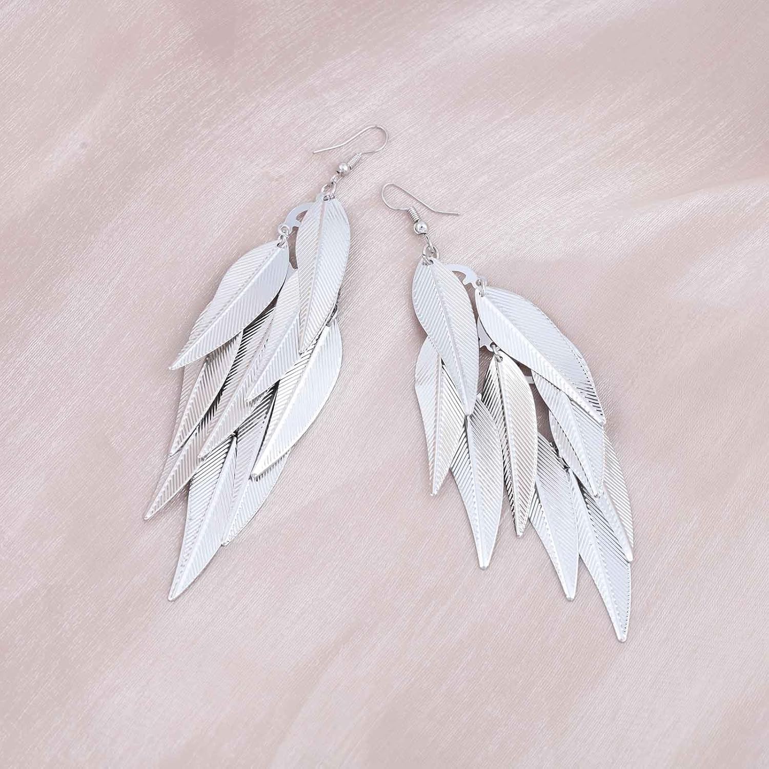 Boho Leaf Chandelier Dangle Earrings Long Leaves Drop Earrings Gold Leaf Tassel Earrings Exaggerated Leaf Earrings Cluster Leaves Earrings Jewelry for Women - Image 6