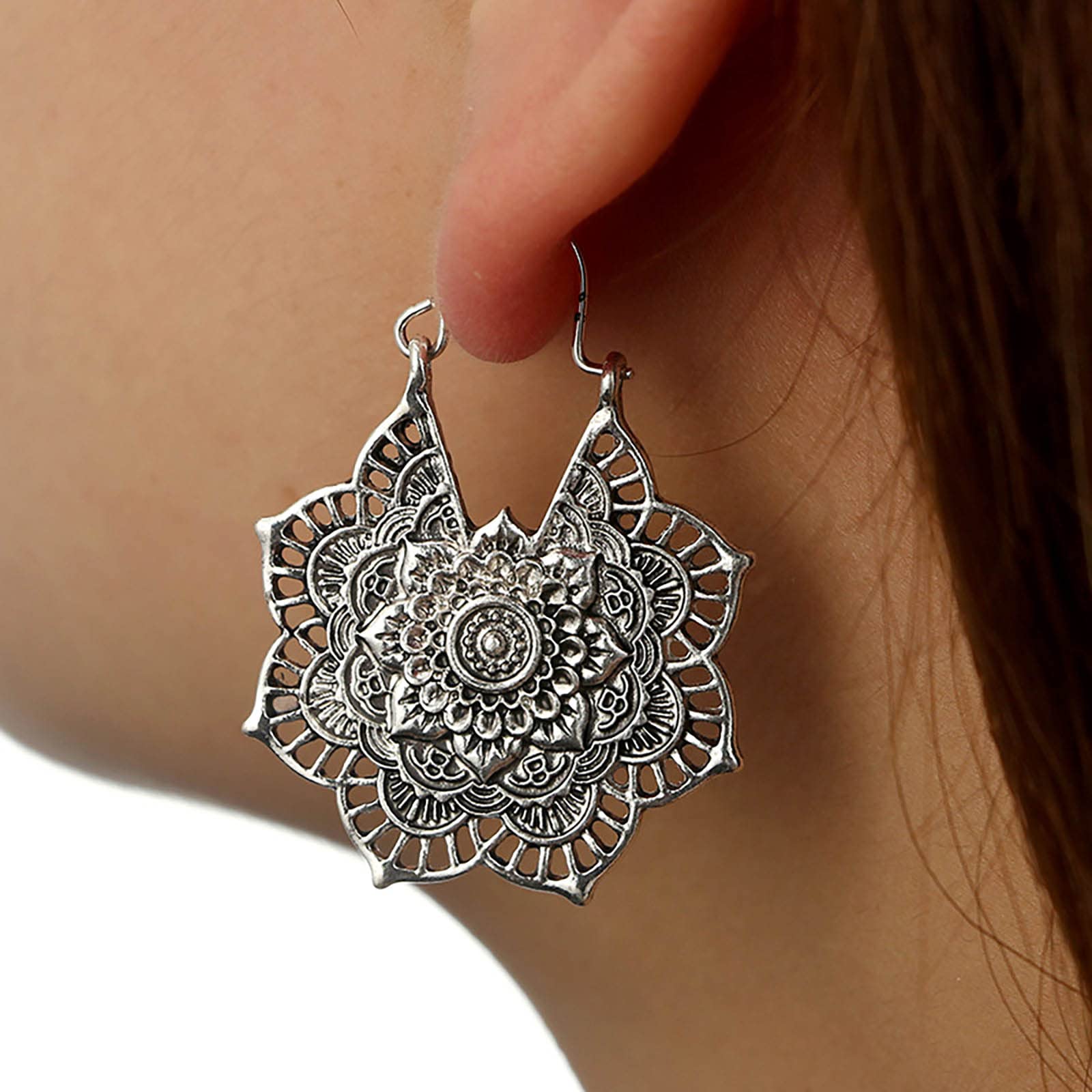 TseenYi Boho Gypsy Orecchino Flower Vintage Pendenti Retrò In Metallo Mandala Vuoto D'oro Goccia A Cerchio Fiore