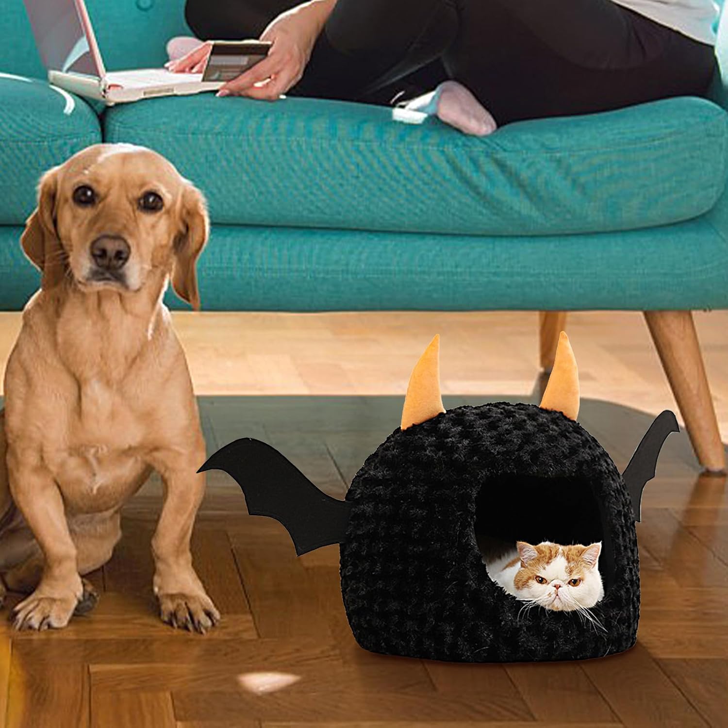 Halloween Cat Bed, Cat Bed for Indoor Cats, Warm Fun Cartoon Imp Kennel, for Small Dog Puppy Cat Kitten, Soft Pet Bed Mattress for Whole Winter