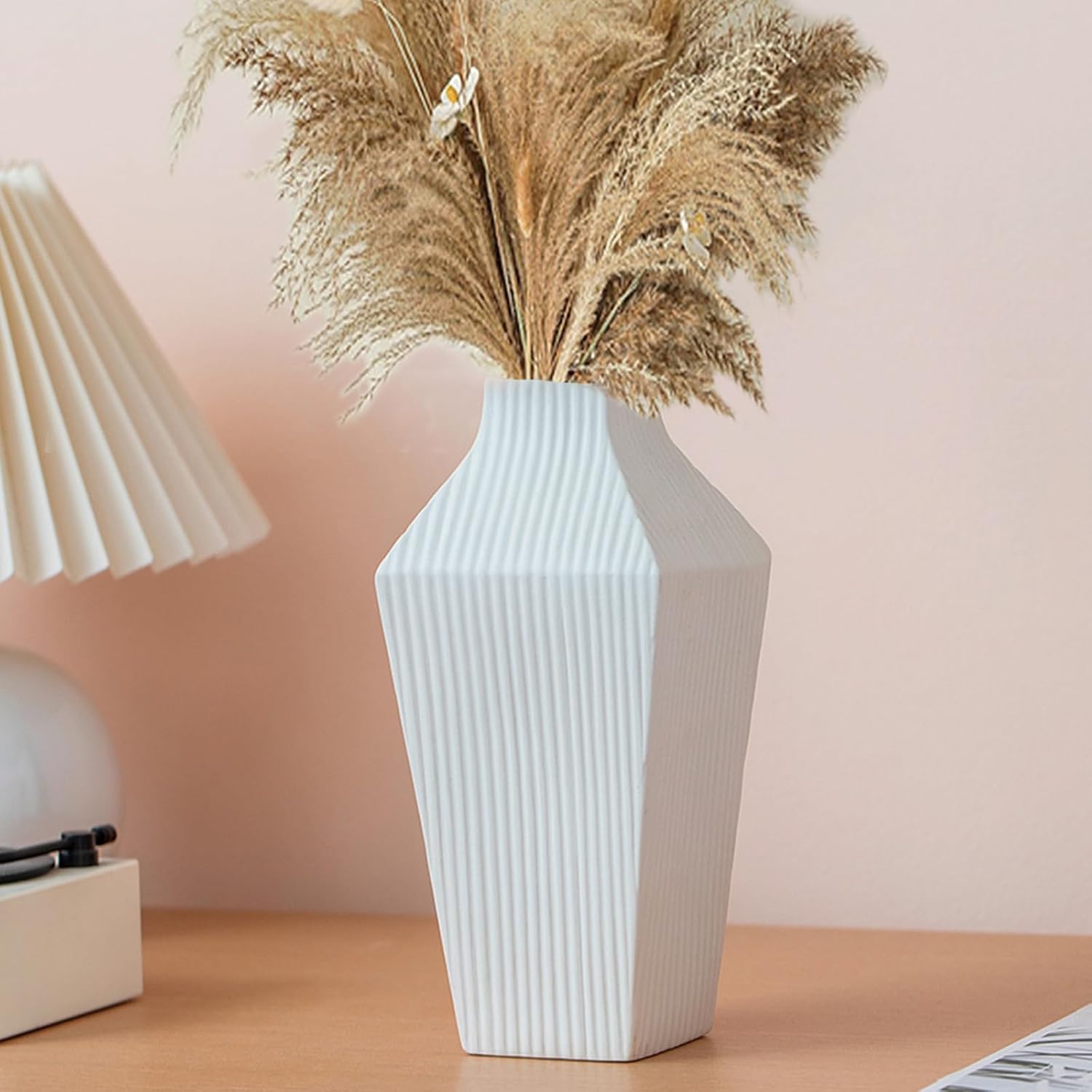 Amazon.com: BOXJINCO White Ceramic Vase,Modern Vase Ribbed Design,Boho ...