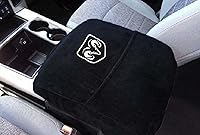 Vista 2 de Car Console Covers Plus Funda de consola central con logotipo bordado RAM con licencia oficial diseñada por Seat Armour para adaptarse al