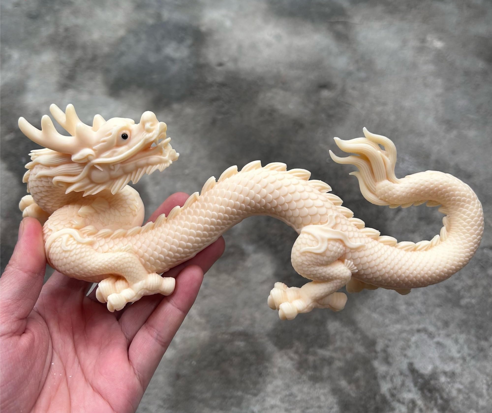 本物　霊場の強烈な念を纏った白龍　呪物　曰く付き　どんな願いも叶える　縁起物 本物霊場の強烈な念を纏った白龍呪物曰く付きどんな願いも叶える