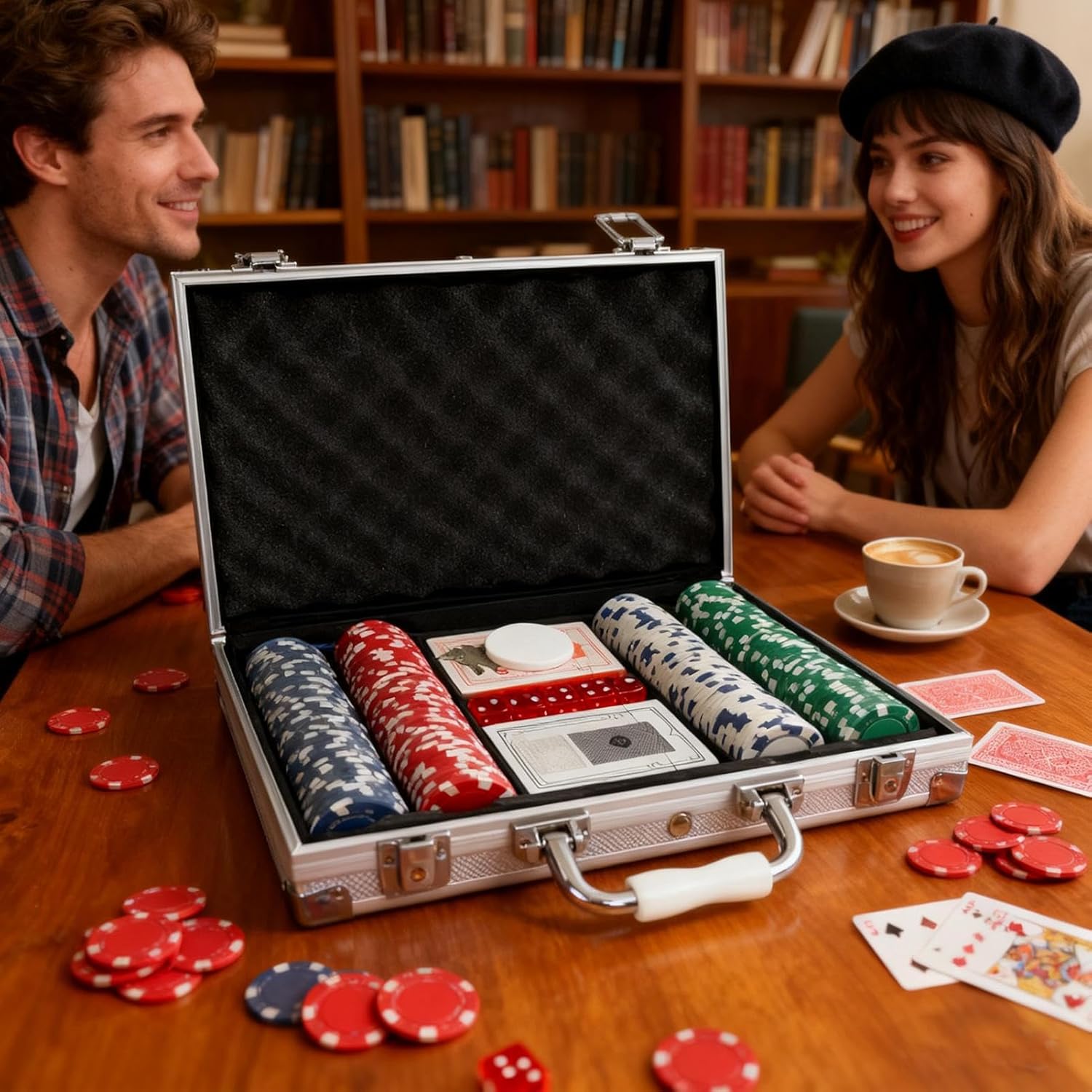 ポーカーチップセット ケース付き | 無額面パーティーアクセサリー - ボードゲーム ギャンブルチップ | ゲーム愛好家、大人、コレ  ケース付きポーカーチップセット,パーティー用品 額面なし - 旅行用ポーカーゲームセット,プレイヤー 女性