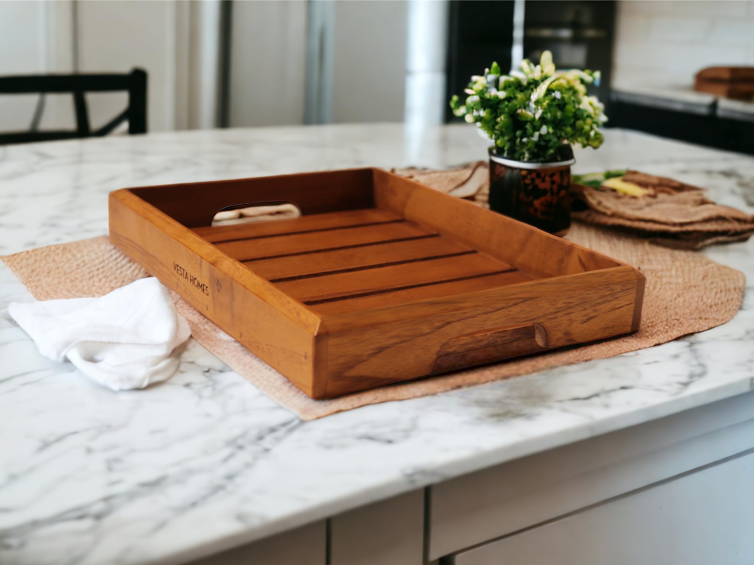 Vesta Homes Taca do serwowania drewna tekowego do domu, kuchni, restauracji, biura, na stół jadalny, drewniane tace premium, 31 x 22 x 4 cm, ręcznie wykonana w Indiach