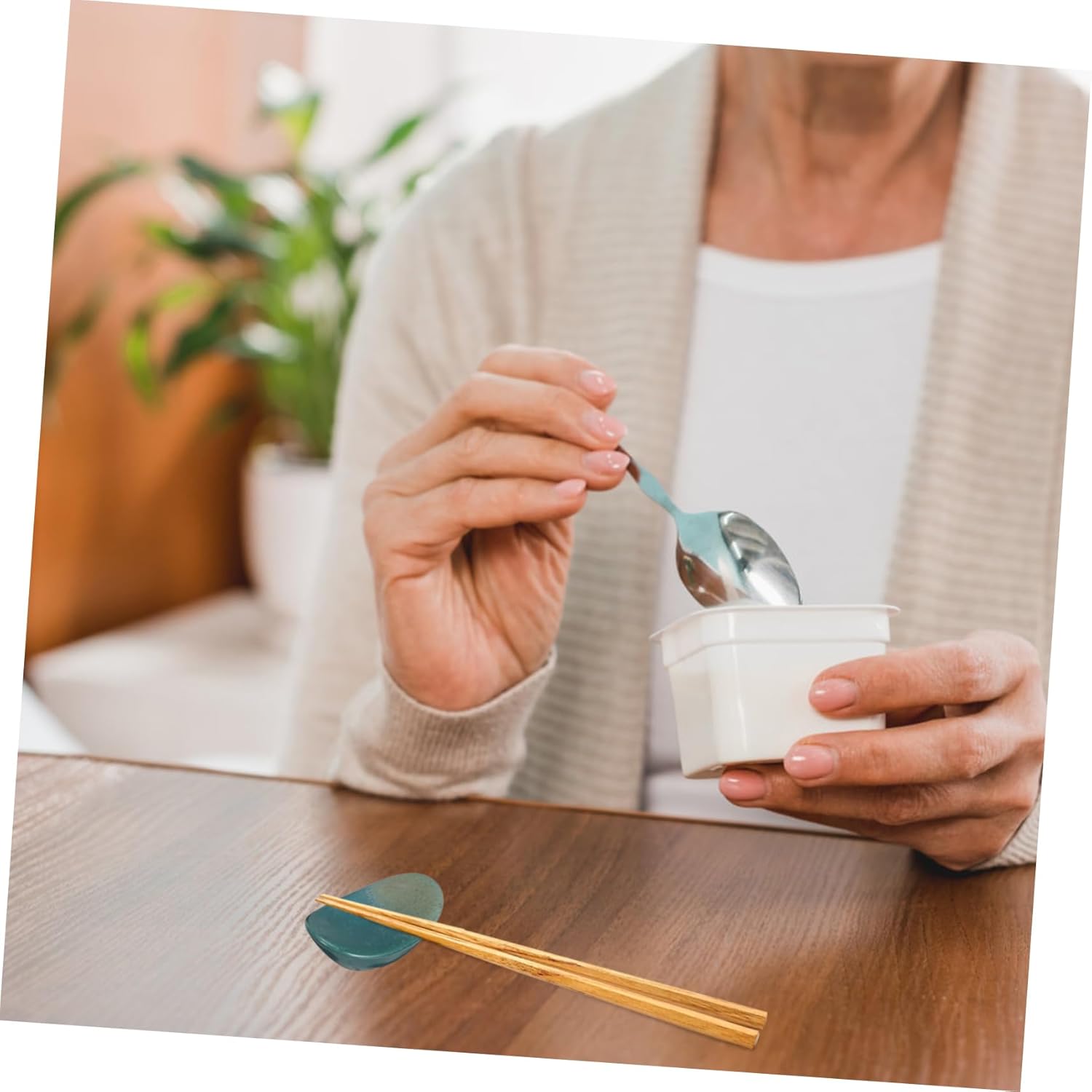 SECFOU 10sets Ceramic Chopstick Holder Rack Japanese Style Chopsticks Rest Stand Utensil for Parties 7pcs*10