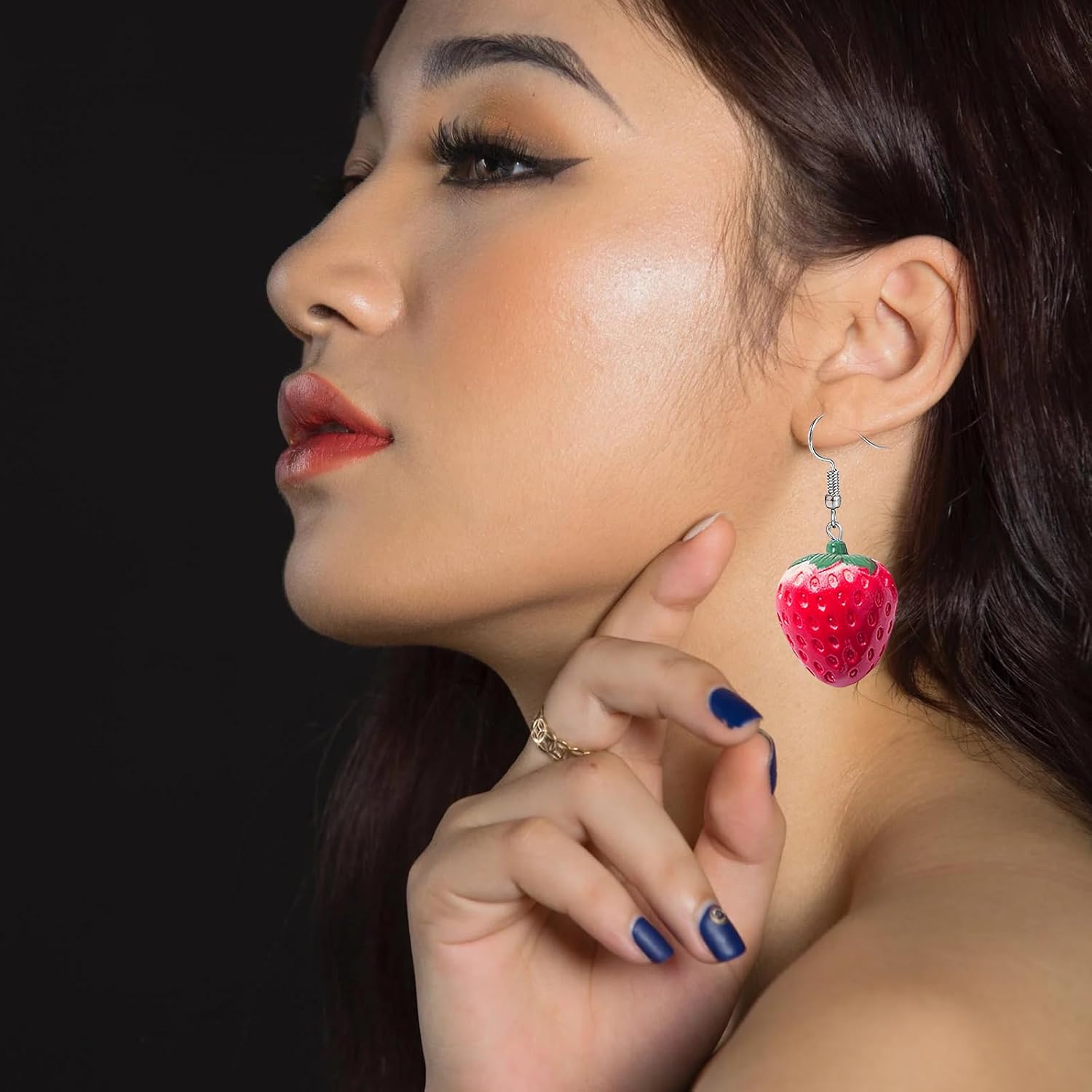 Resin Strawberry Earring for Women Red Strawberry Earring Cute 3D Fruit Simulation Strawberry Drop Dangle Earrings Funny Jewelry - Image 2