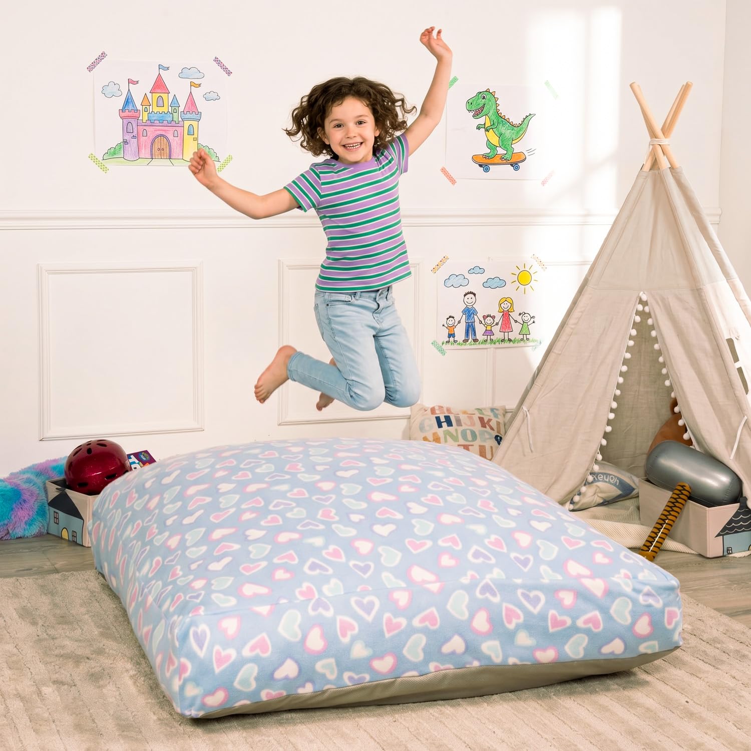 Matini Home Sensory Crash Pad - Non Slip Bottom, Soft Fabric Sensory Pads, Landing Mat for Jumping, Relaxing &amp; Play - 36" x 36", Little Hearts