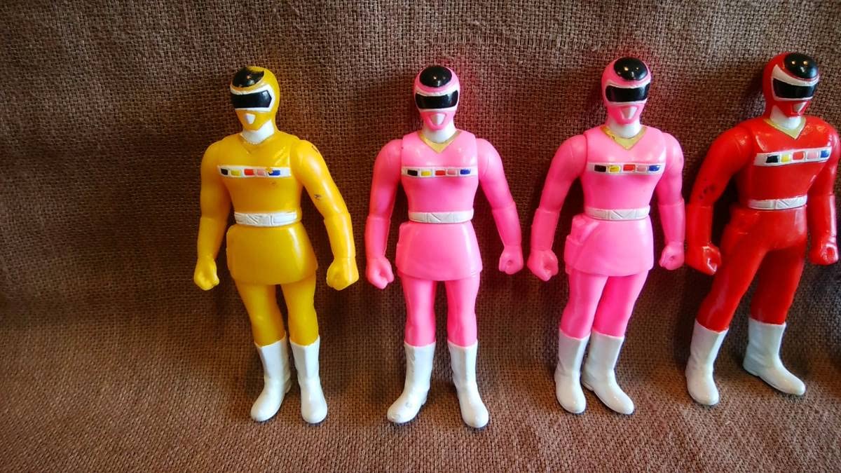 Amazon.co.jp: 平成 レトロ 当時物 電磁戦隊 メガレンジャー ソフビ