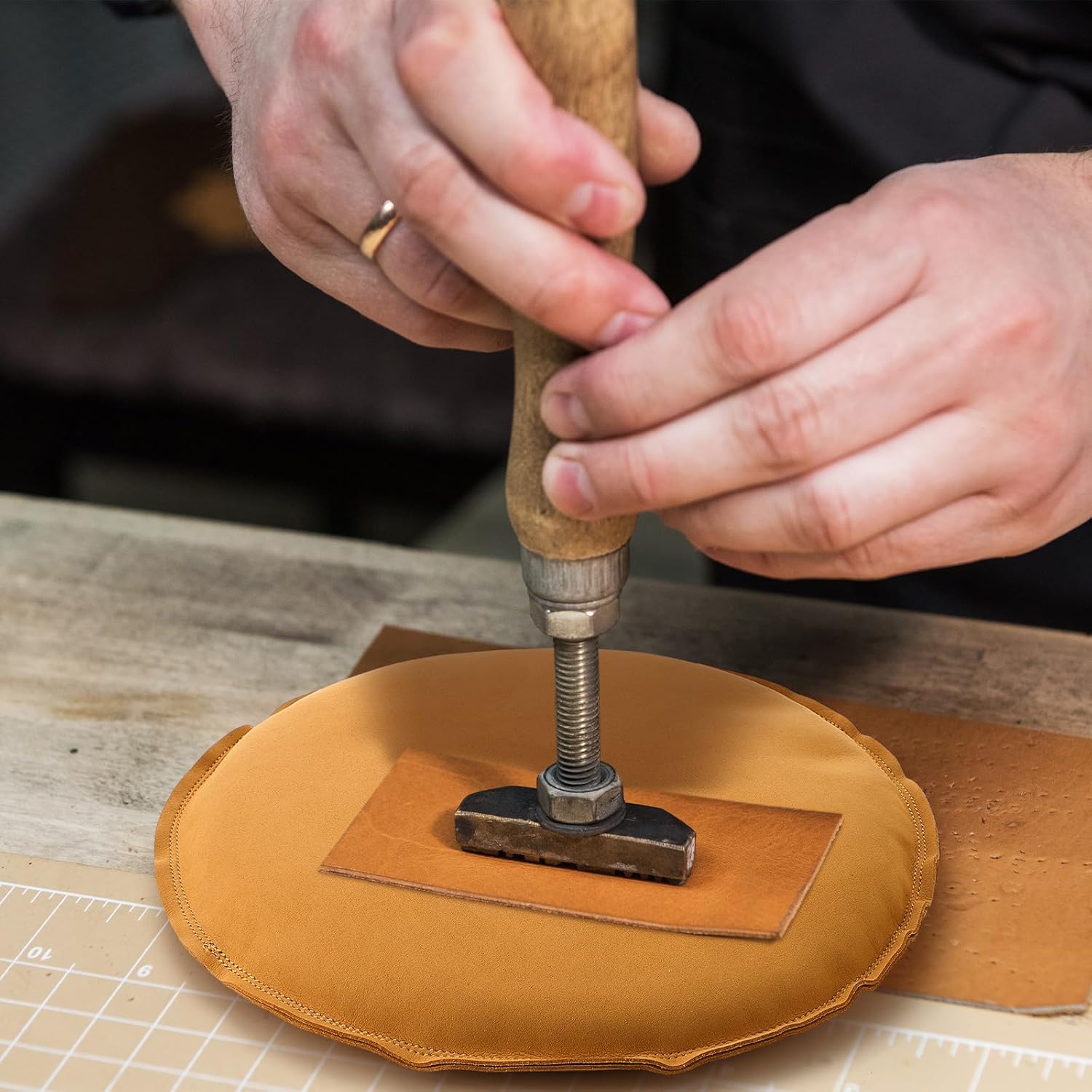 MorningRo 10" Diameter Metal Stamping Sand Bag Round Leather Sandbag Cushion Stitched Jewelry Sand Bag for Metal Stamping Dapping Chasing Hammering Engraving and Wire Forming
