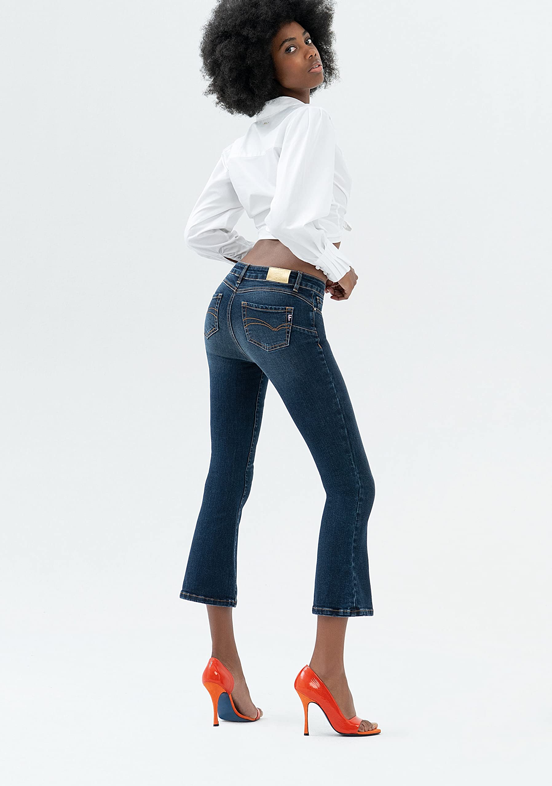 Jeans Bella Flare Cropped in Sofisticato Denim Stretch