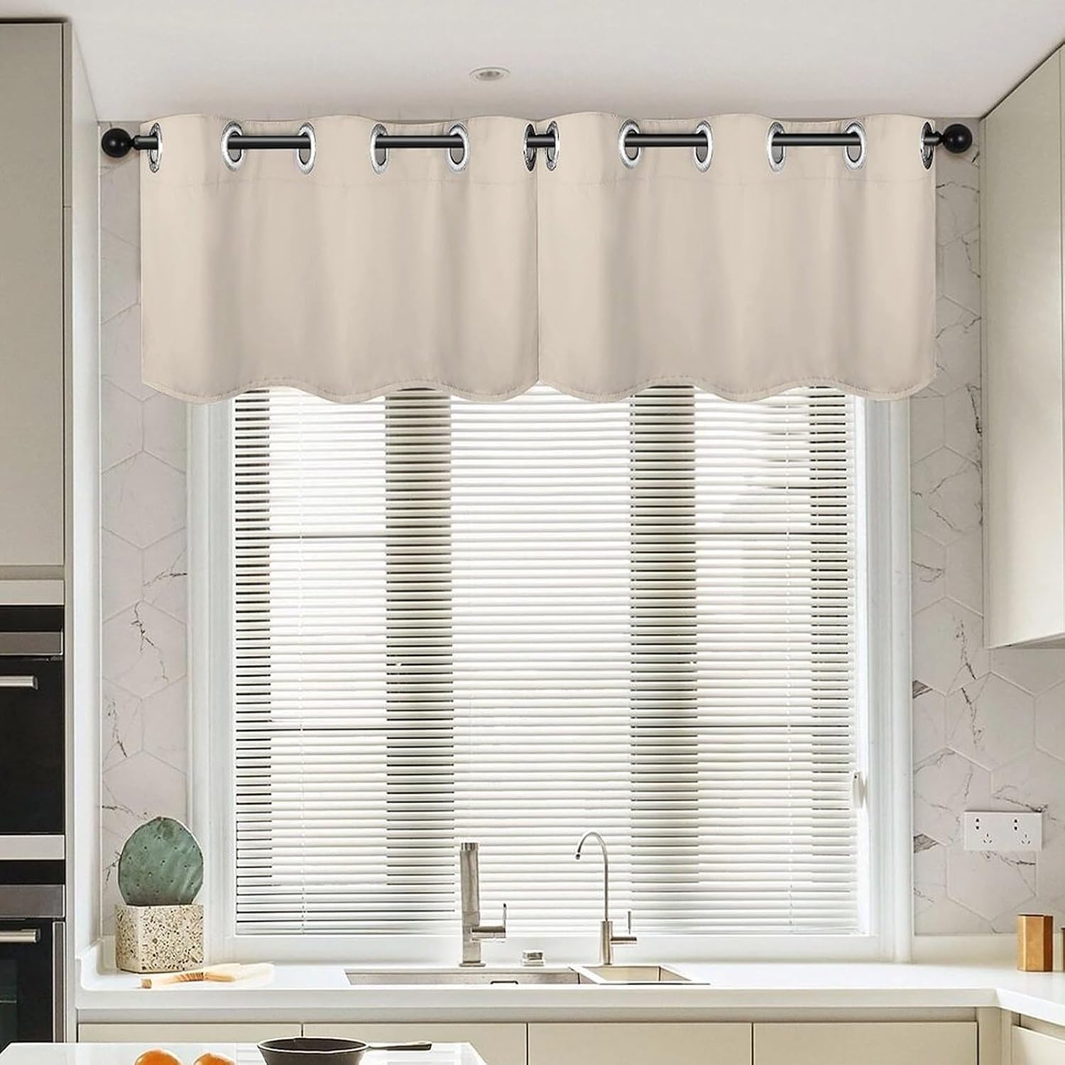 Beige Curtain 2 Panels, Polyester Fiber, Blackout Insulated Window Curtain, Curtain Valance for Kitchen Dining Room Living Room Cafe Small Window 52 * 18.1 Inches