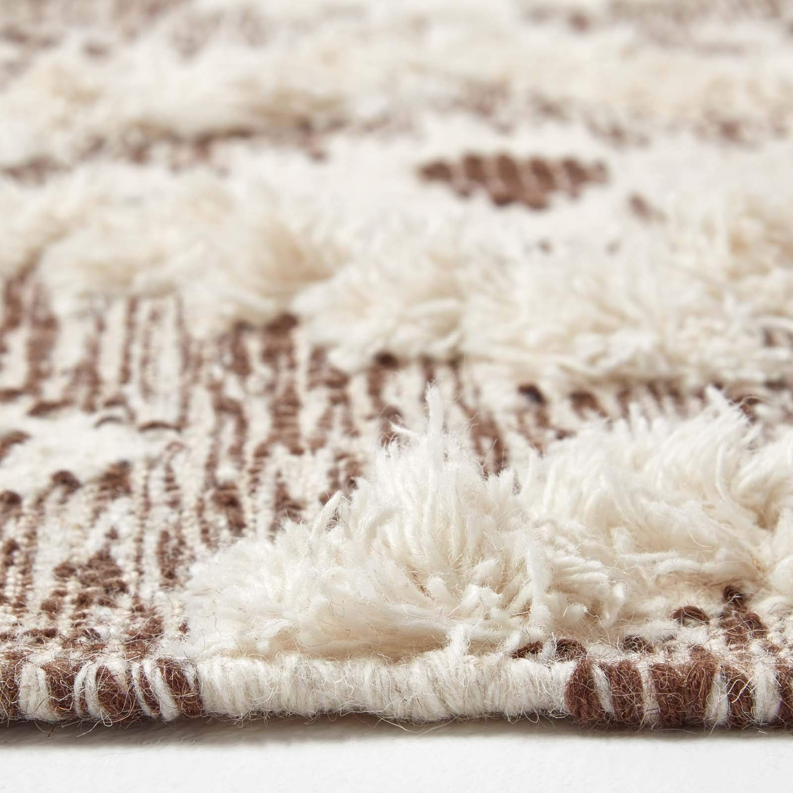 HOMESCAPES Lhasa Tappeto Kilim intrecciato a mano marrone e crema per soggiorno tappeto in lana trapuntata con frange, 90 x 150 cm