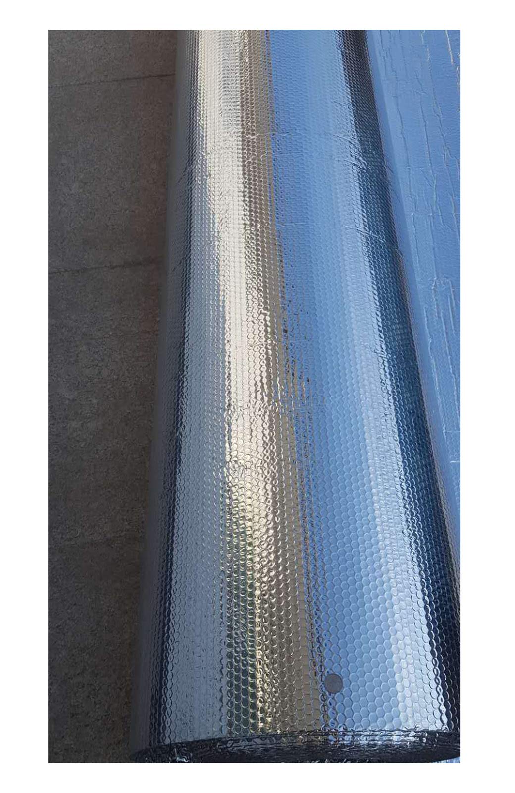 Isolant thermique Autocollant Sol Toit Mur Isolation Tapis Aluminium Thermique Isolant Feuille à bulles reflecteurs Barrière de Vapeur aluminium Double Foil Reflective Garage serre Hangars(Size:1x15m)