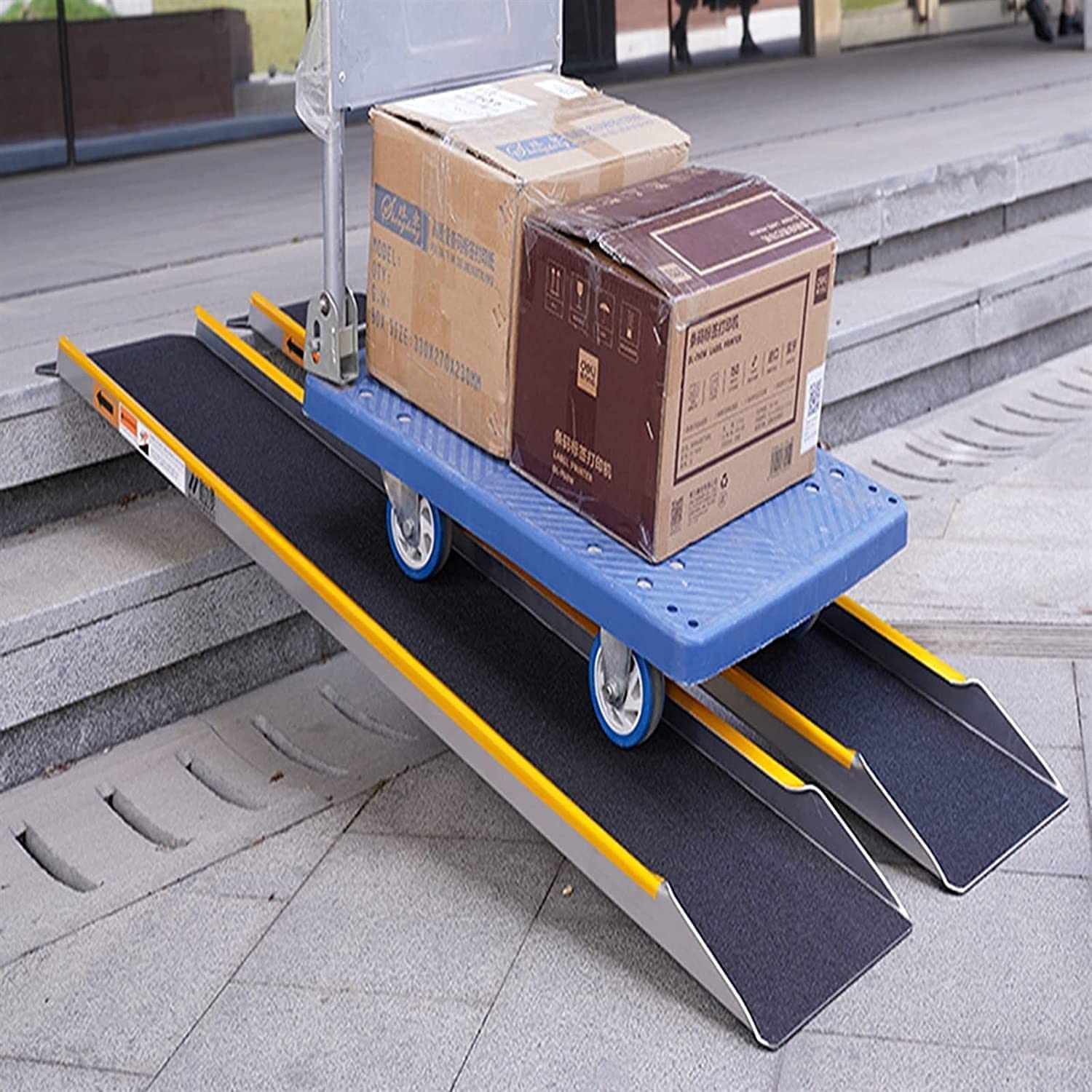 Przenośna lekka aluminiowa rampa progowa mobilności do schodów, drzwi domowych, skuterów i wózków inwalidzkich, łatwy dostęp i solidna konstrukcja (1,5 m)