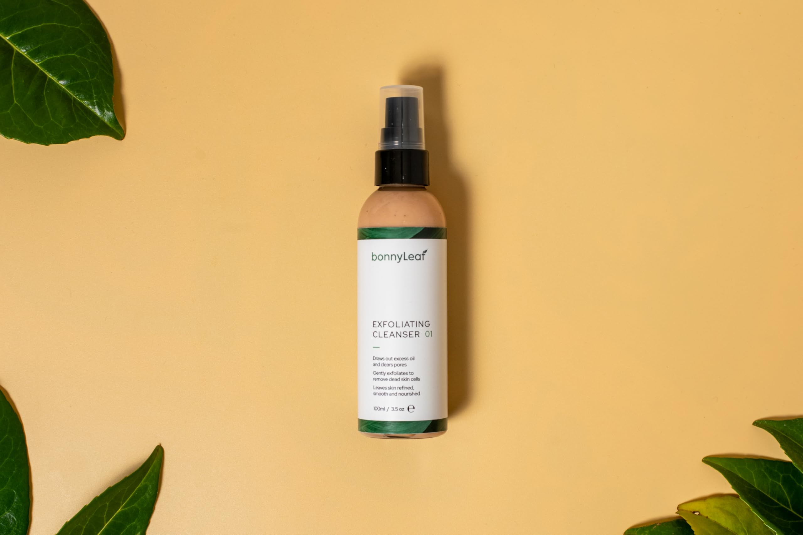 EXFOLIATING CLEANSER 01, Day/Night deep hydrating cleanser, Squalane and Vitamin E for Acne-prone skin - Image 2