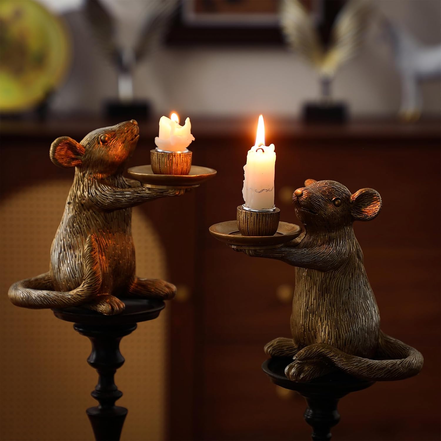 Mumufy Set of 2 Gold Antique Mouse Candle Holders Resin Candlestick Holder Table Decor for Living Room, Dinner, Fireplace Mantle, Christmas Decoration Vintage Decorative Table Centerpiece, Home Party - Image 6