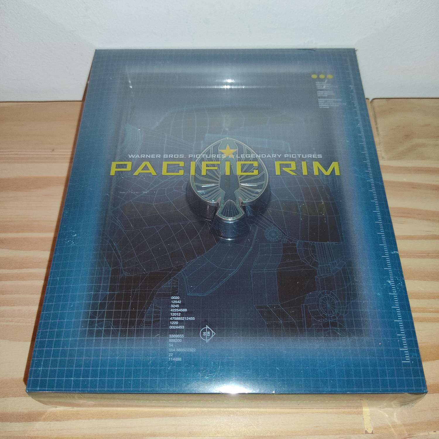 Pacific Rim [Édition Titans of Cult-SteelBook 4K Ultra-HD + Blu-Ray + Goodies]