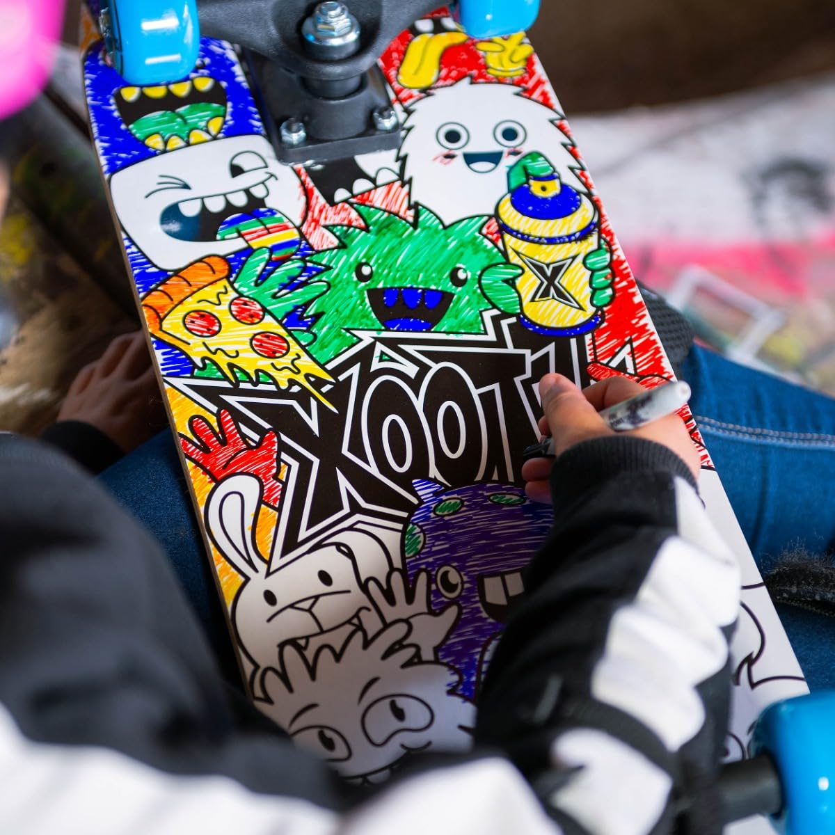 Xootz Kids Sketch Ya Deck Skateboard à colorier pour débutants, Planche à Double Coup de Pied, Planche en érable de 71,1 cm, à partir de 3 Ans, Blanc, Taille Unique