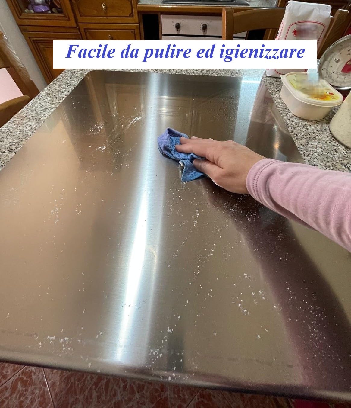 Spianatoia in Acciaio Inox 59x59 cm – Superficie Igienica, Resistente e Facile da Pulire – Piano da lavoro con Piega, ottimo per Impastare Pizza, Pane, Dolci, Pastasfoglia.