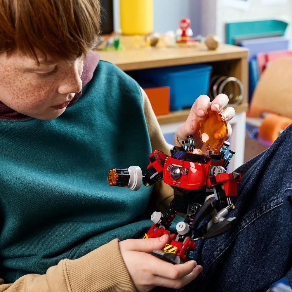 LEGO Sonic the Hedgehog Knuckles vs. il Mech Egg Crusher del Dr. Eggman - Set con 2 Minifigure, Anelli e Smeraldi del Caos - Regalo per Bambini e Bambine da 8 Anni in su Fan dei Videogiochi - 77005