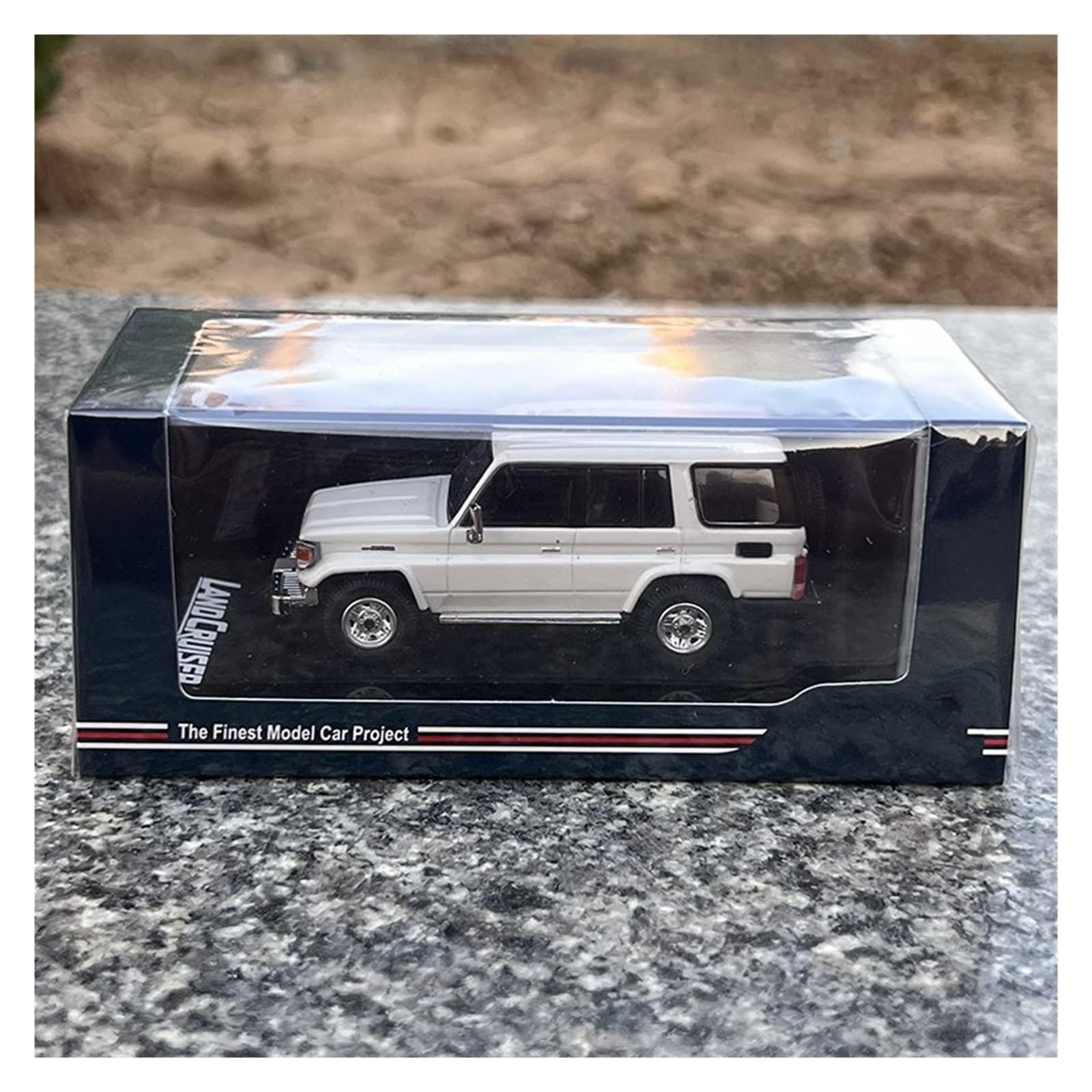 Amazon.co.jp: ダイカストカー 1:64 ランドクルーザー LC70 ZX 高