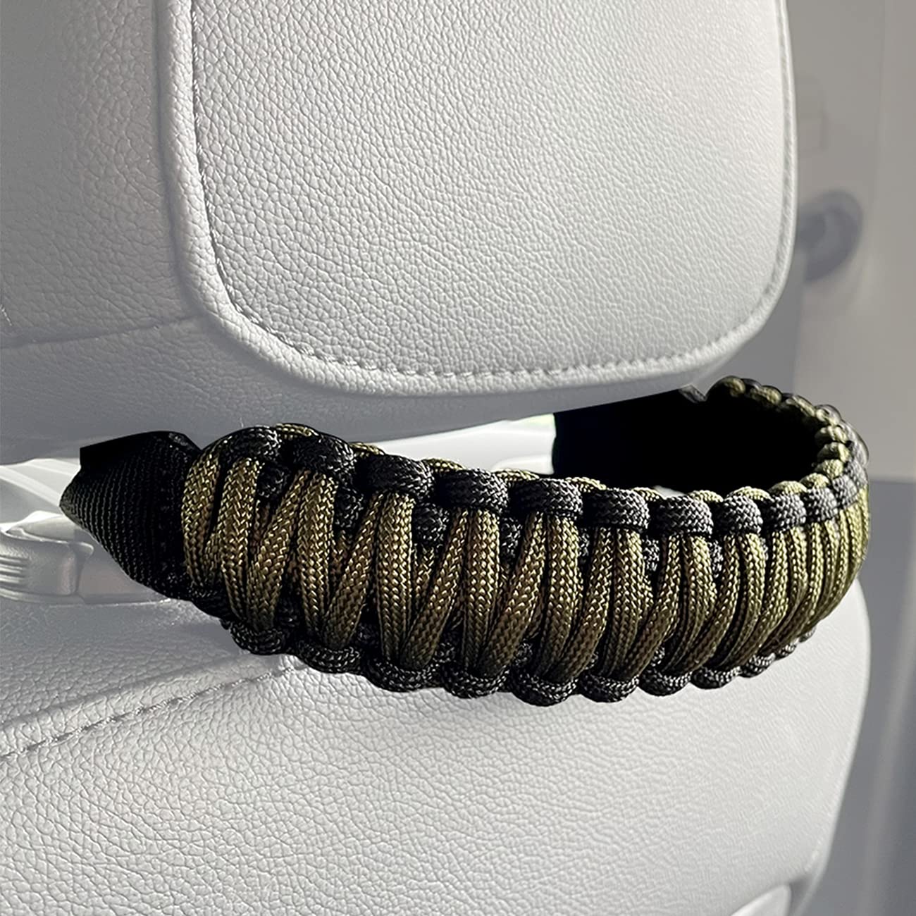 ROMASO Headrest Grab Handles Universal Grip Handles,Passenger Support Handles for Jeep Wrangler,Ford Bronco,Toyota,Tacoma,Trucks,SUV,Cars,2Pack (Black&Olive)