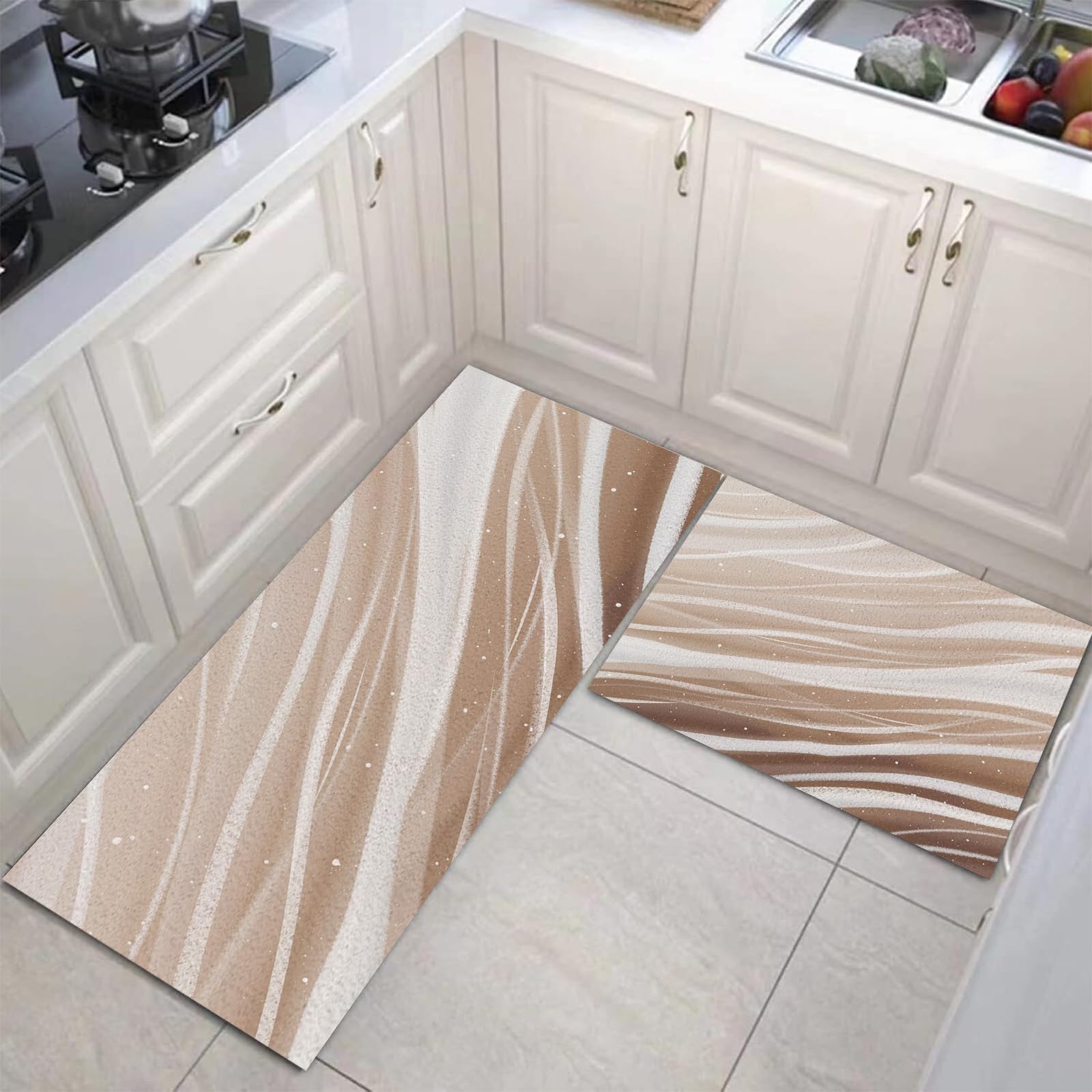 Tapis de cuisine avec courbes fluides blanc cassé pour une décoration moderne