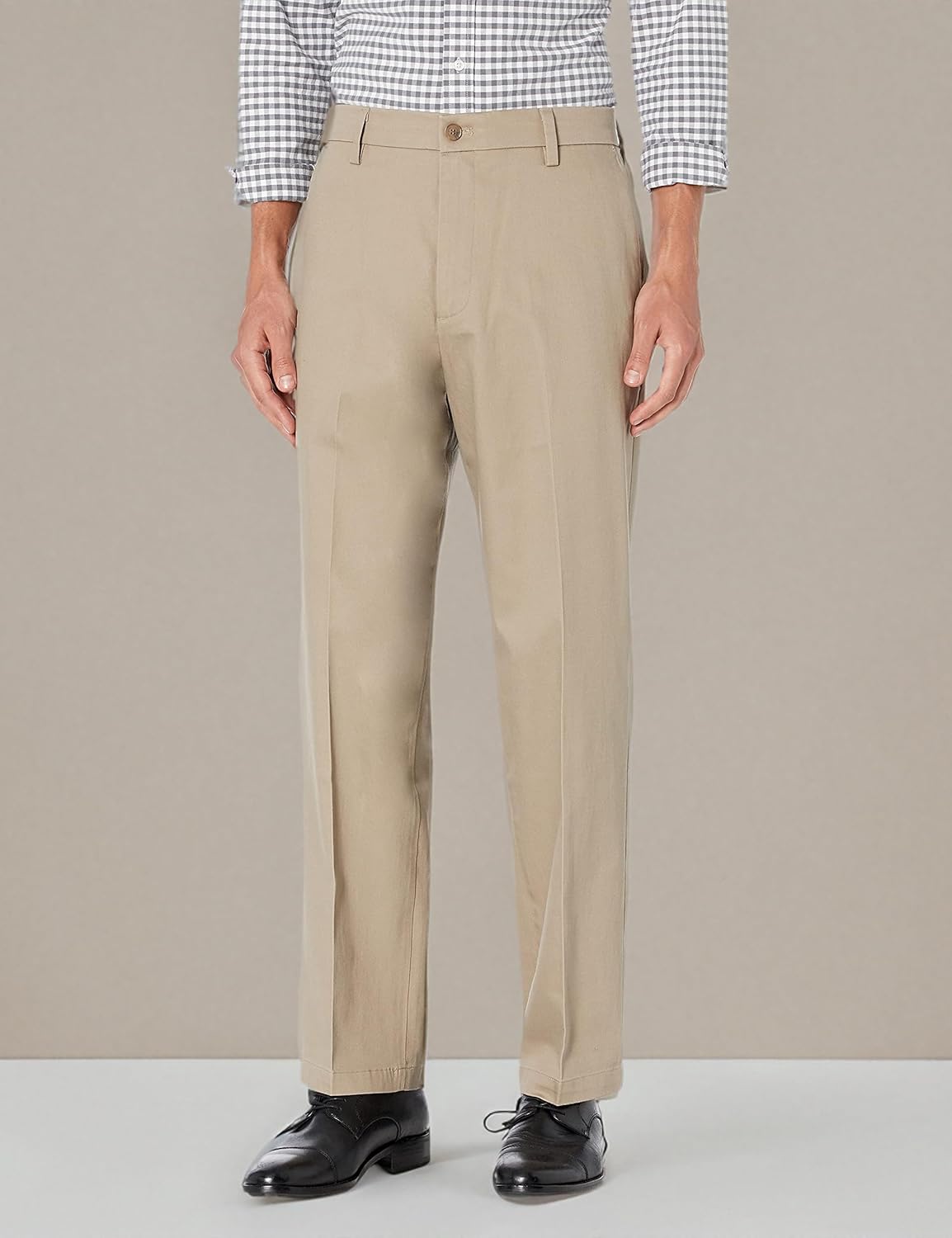 Dockers Mens Relaxed Fit Signature Khaki Lux Cotton Stretch Pants - Image 3