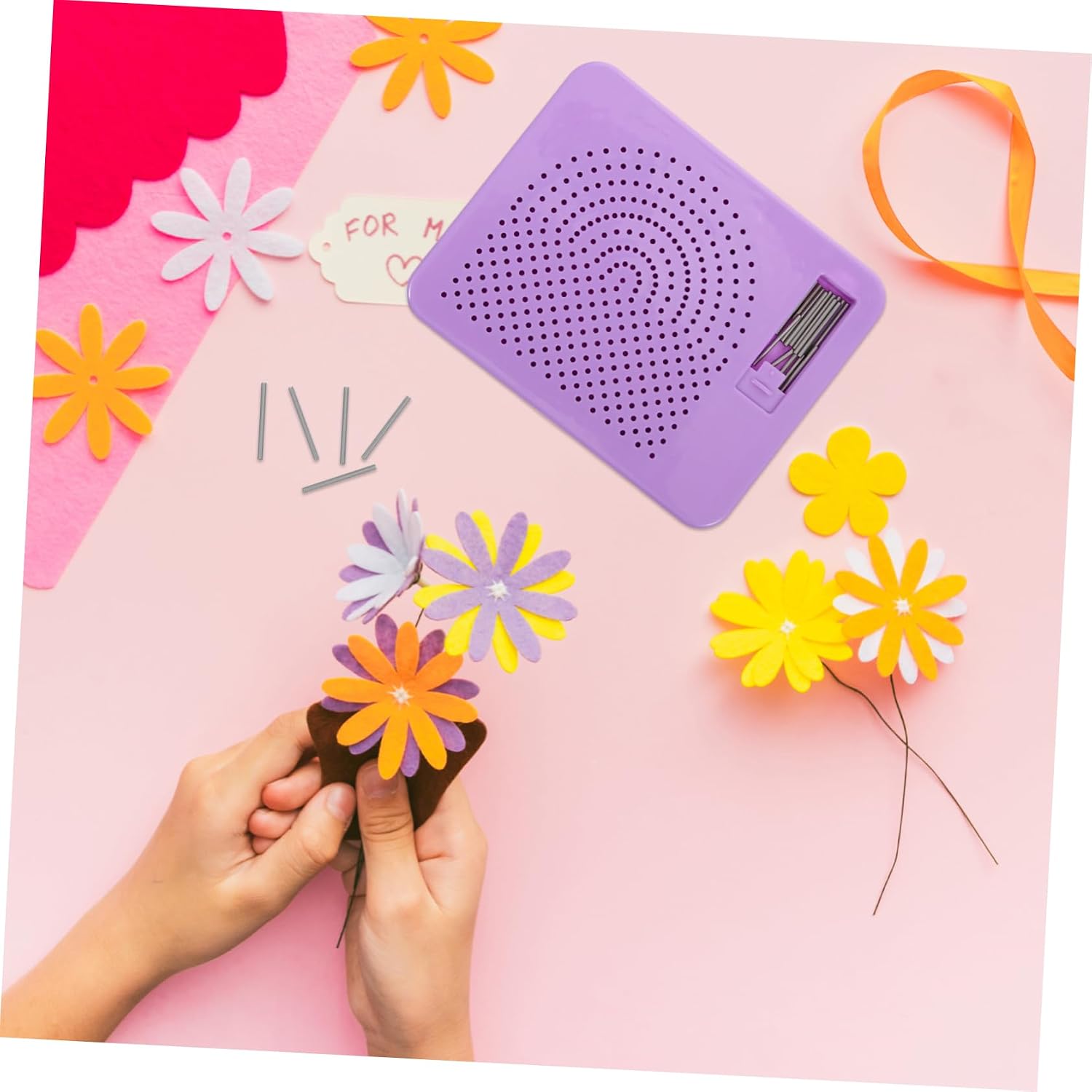 Hohopeti Quilling Slotted Paper Rolling Craft Tool Turn Quilling Paper DIY Wreath Material