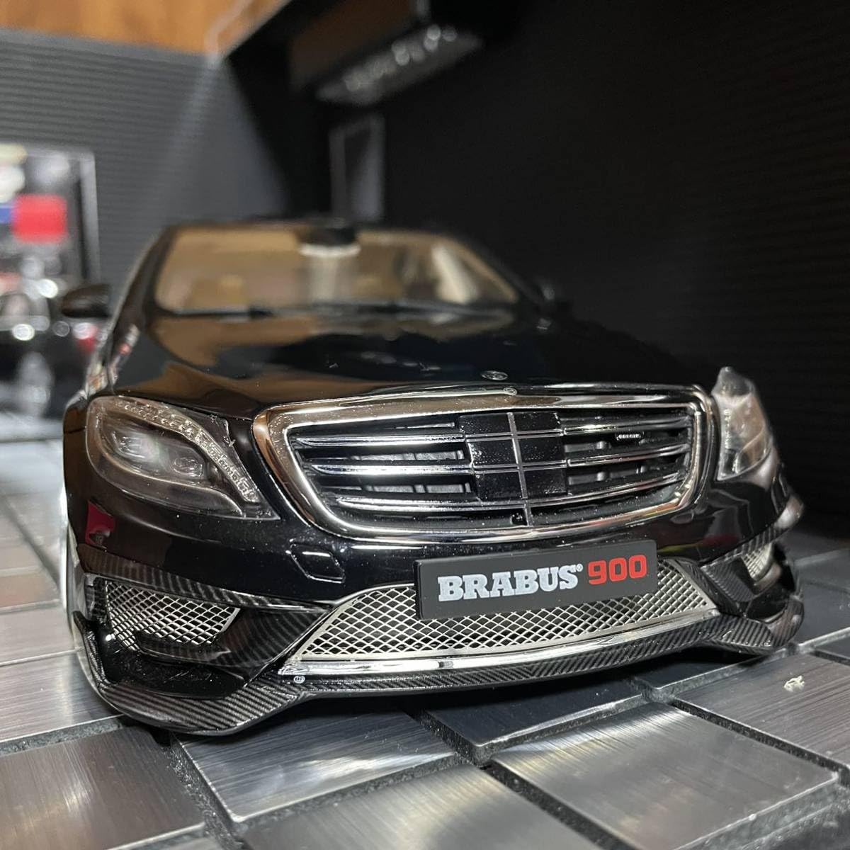 Amazon | GT SPIRIT 1/18メルセデスベンツ CLS63 クーペ